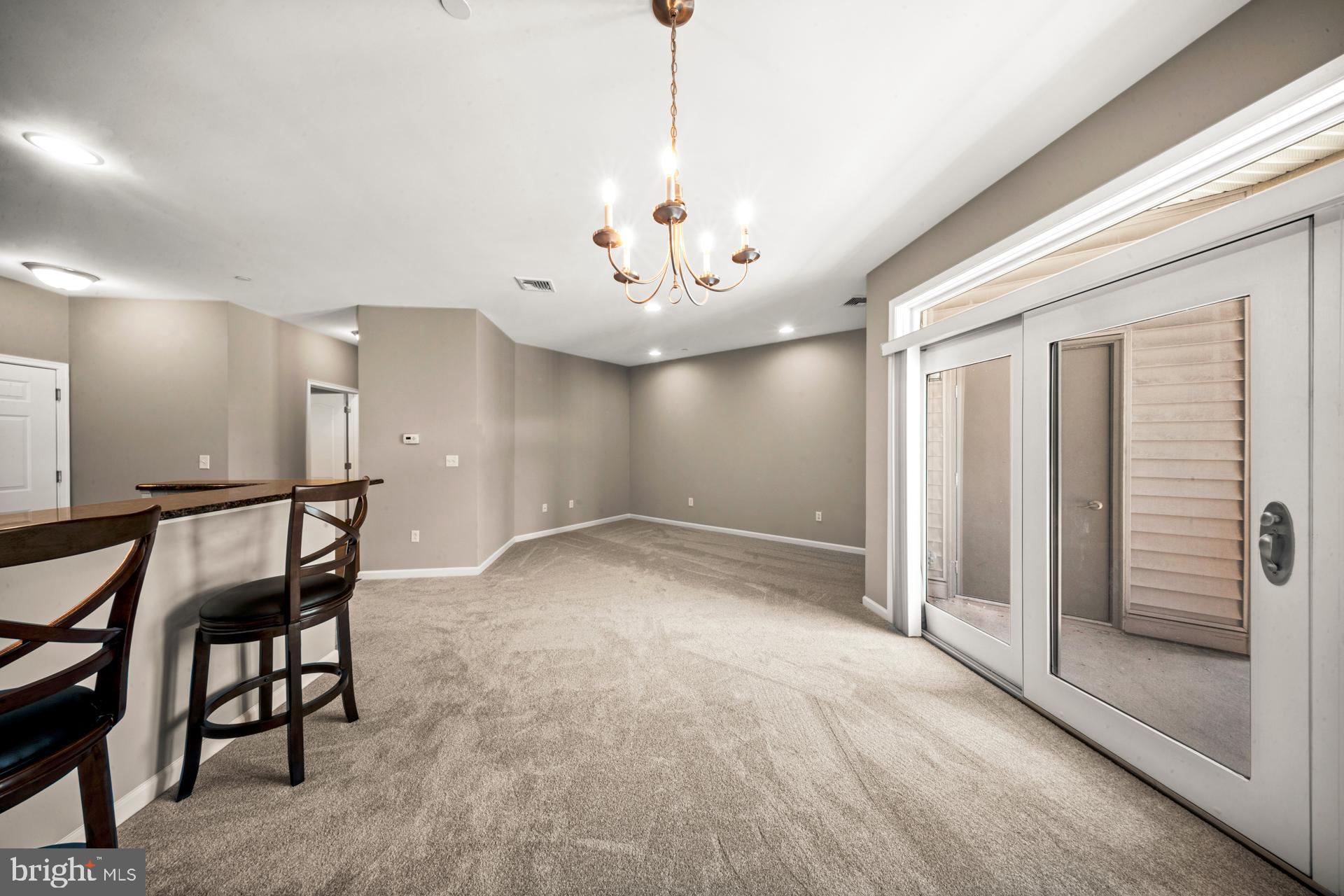 HUNTINGDON PLACE - Residential