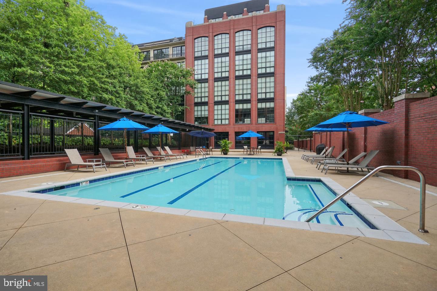 ARLINGTON - Residential