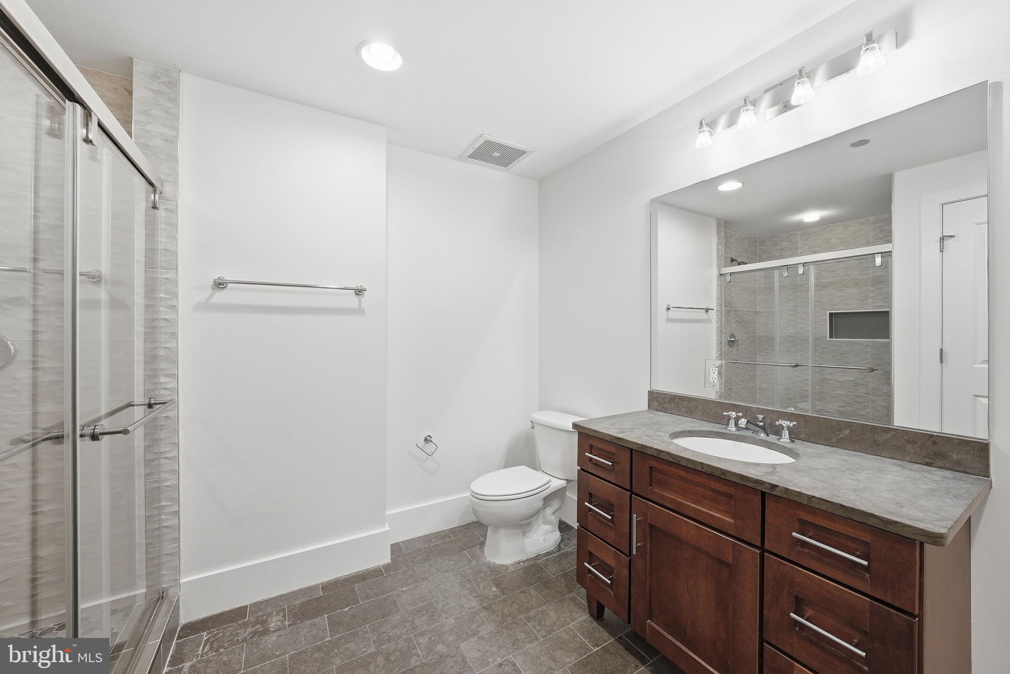 ARLINGTON - Residential
