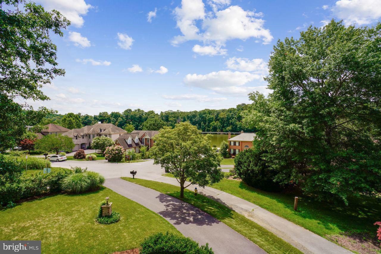 NIGHTINGALE - Residential Lease