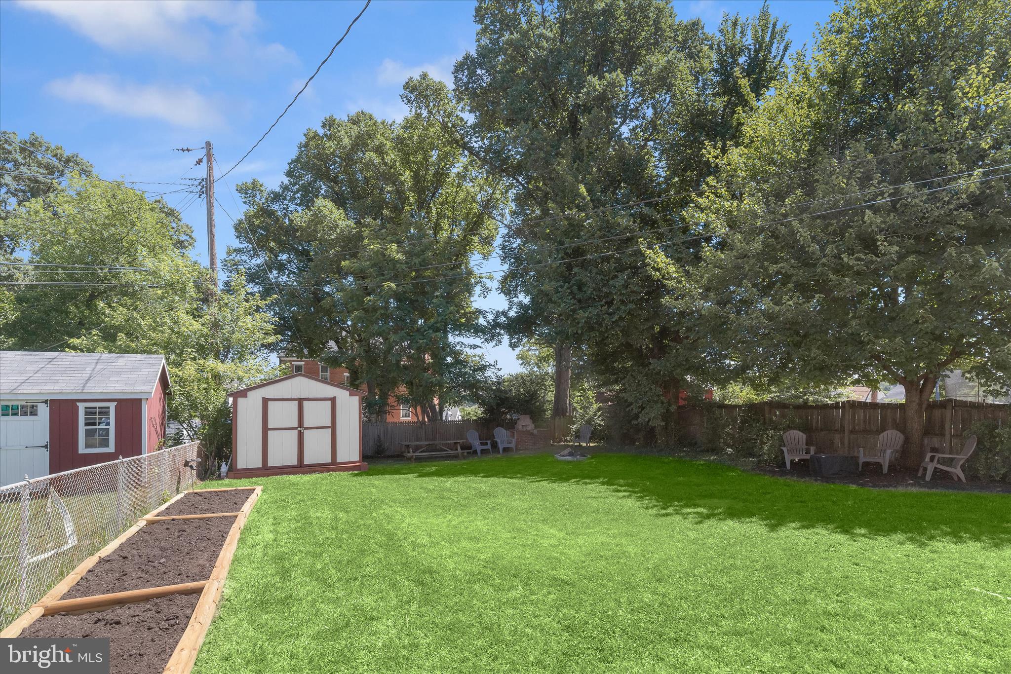 OAKLAND TERRACE - Residential