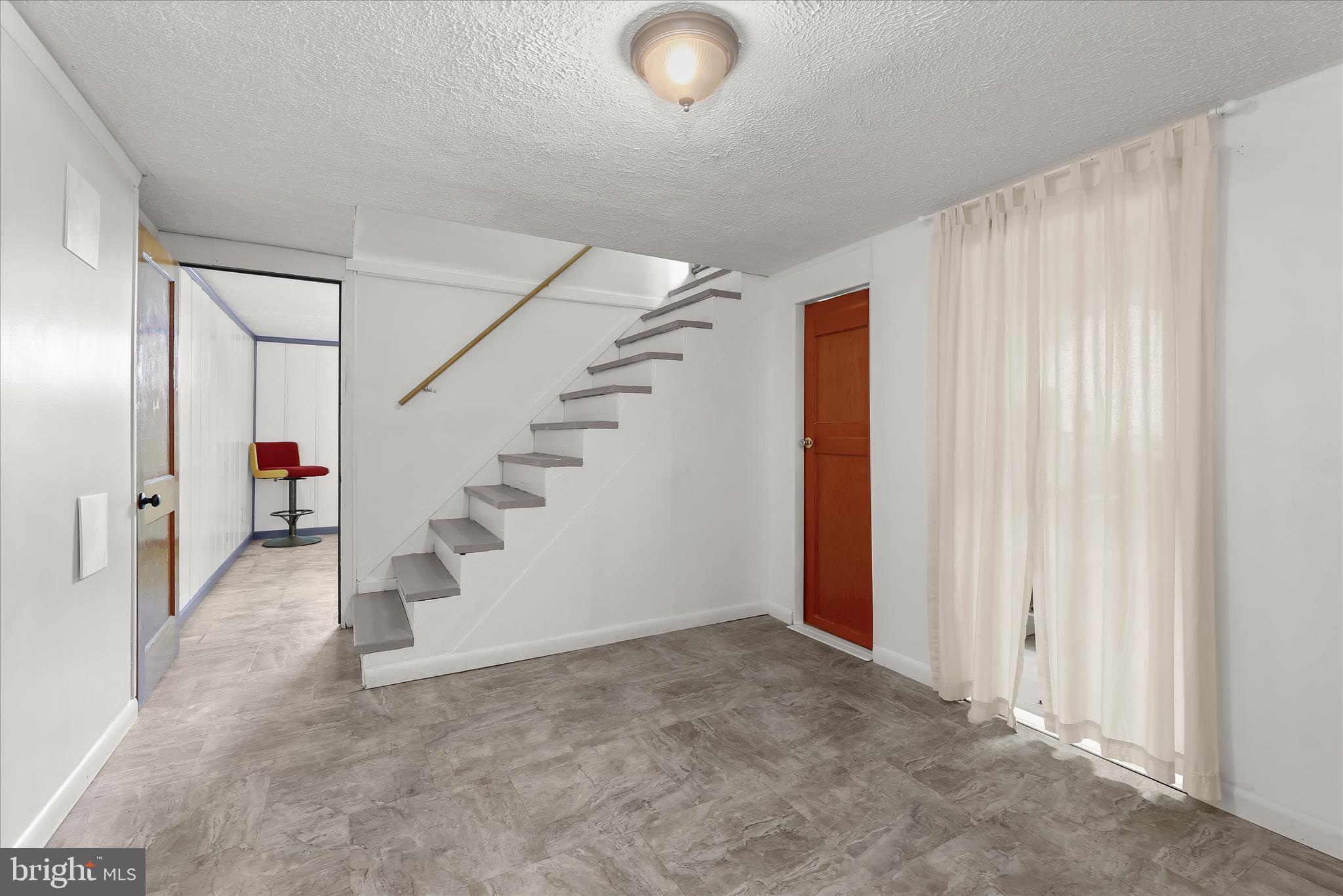 OAKLAND TERRACE - Residential