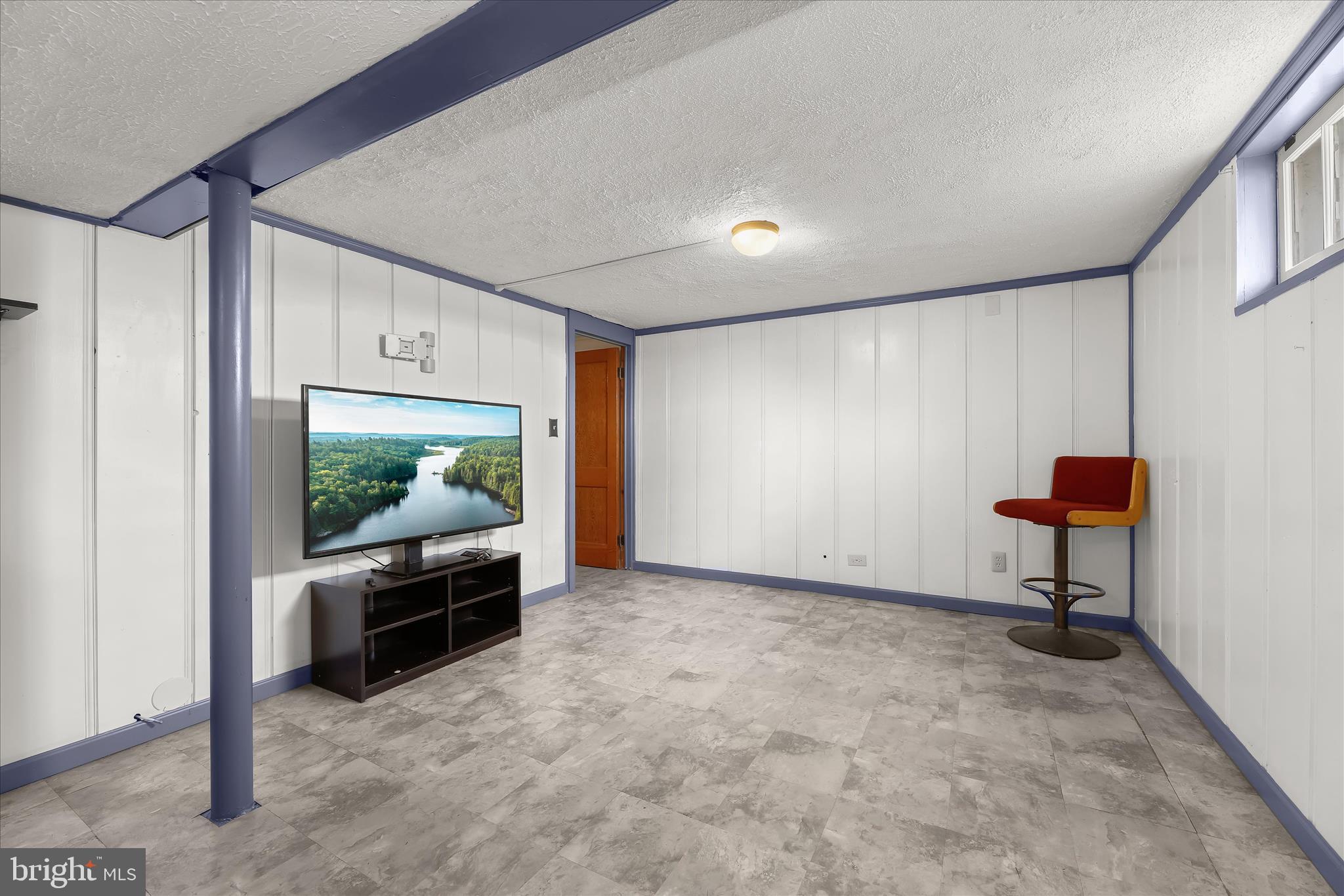 OAKLAND TERRACE - Residential