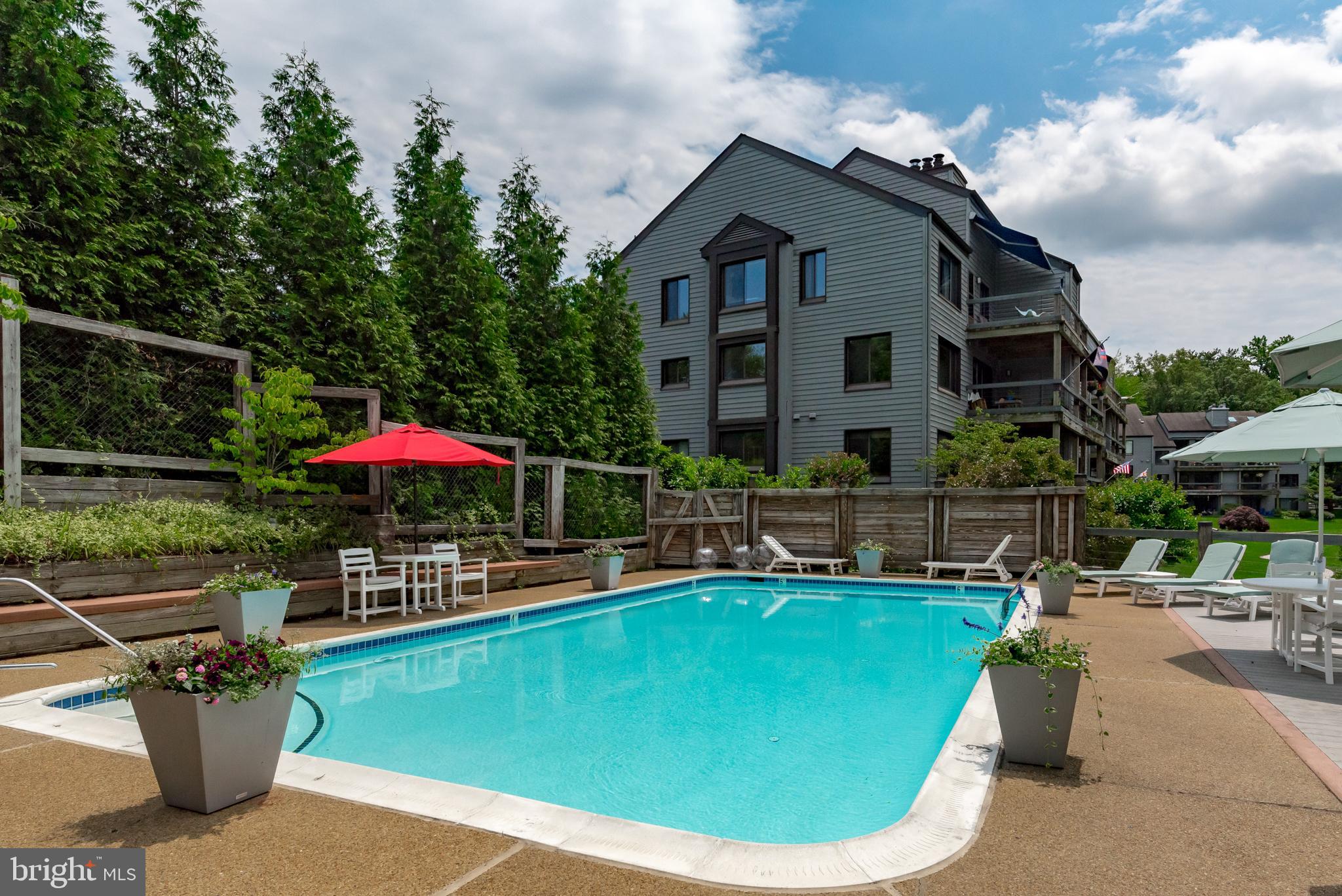 SHEARWATER CONDO - Residential