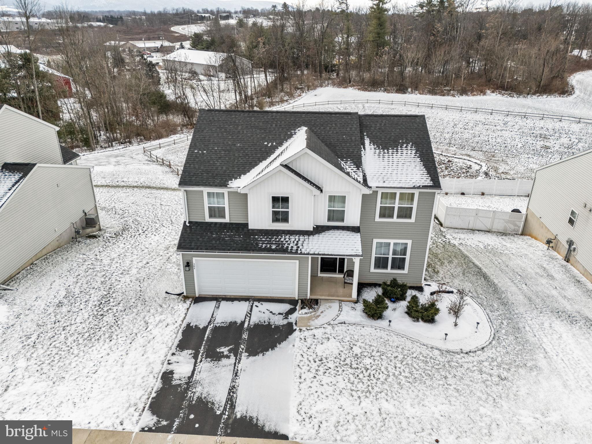 LOGAN GREENE - Residential