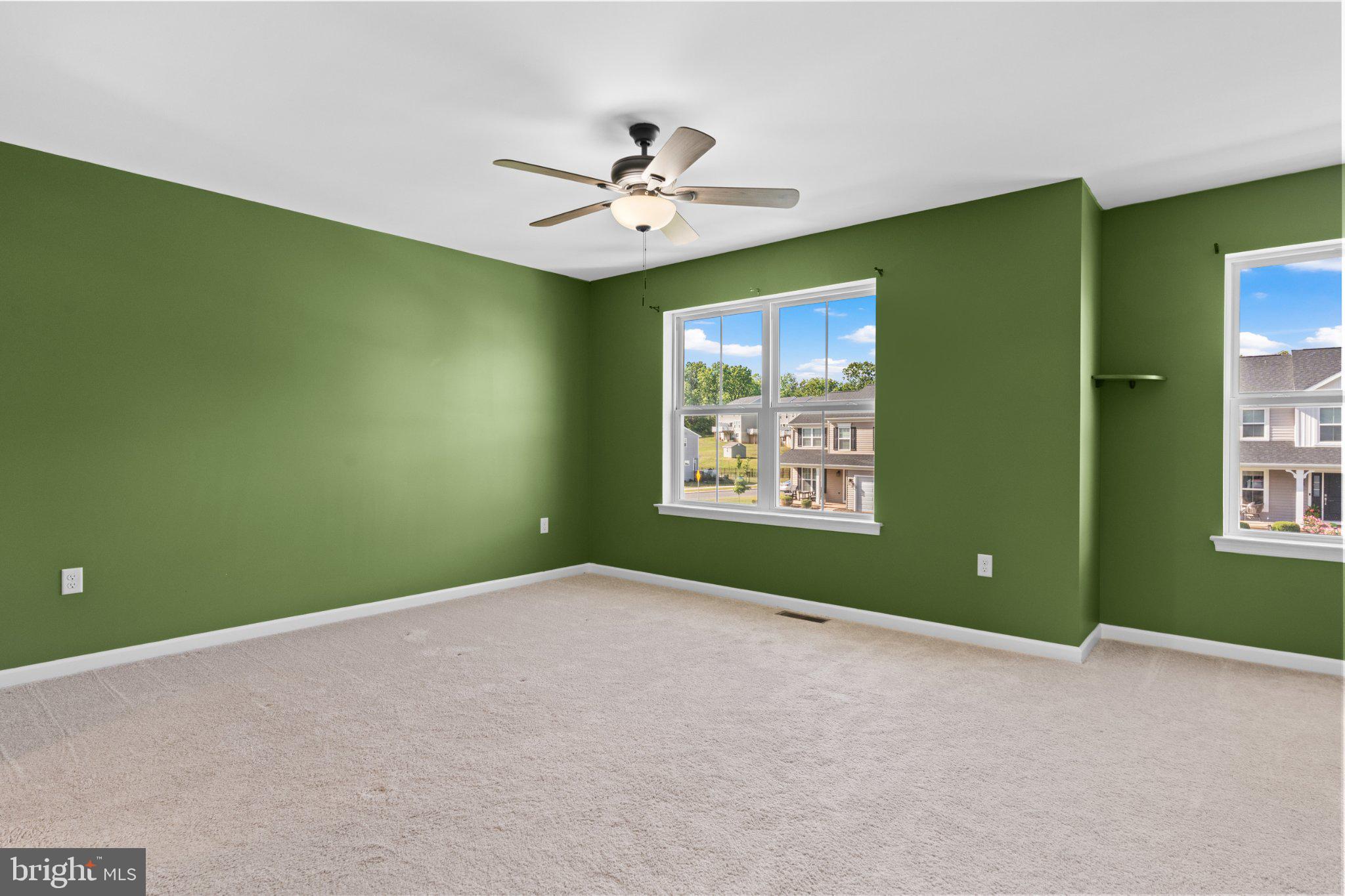 LOGAN GREENE - Residential