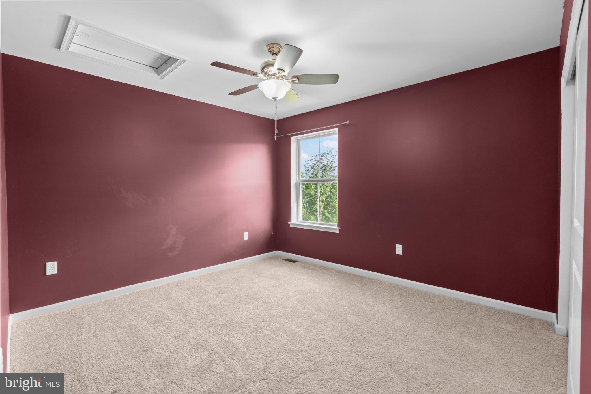 LOGAN GREENE - Residential