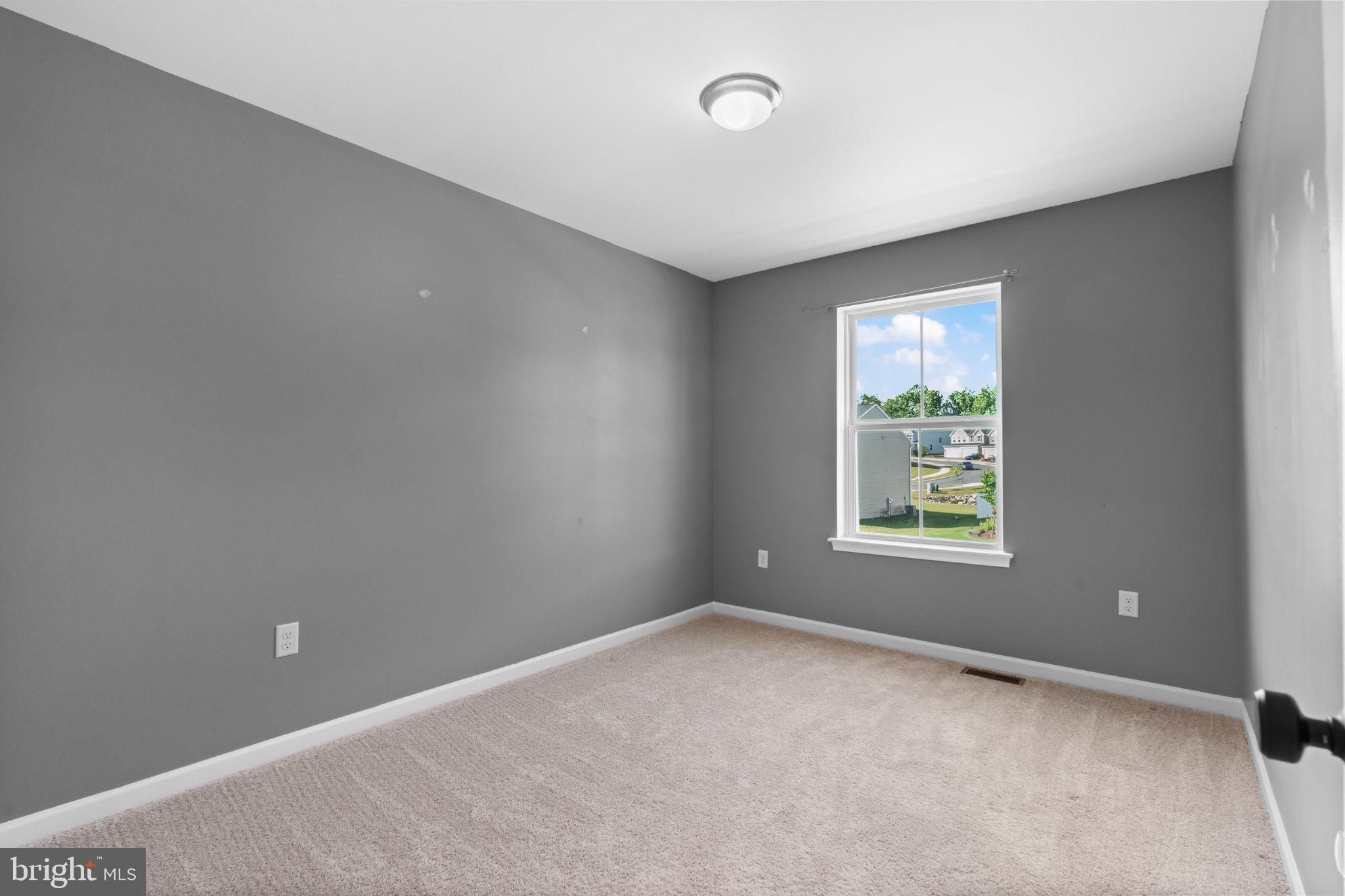 LOGAN GREENE - Residential
