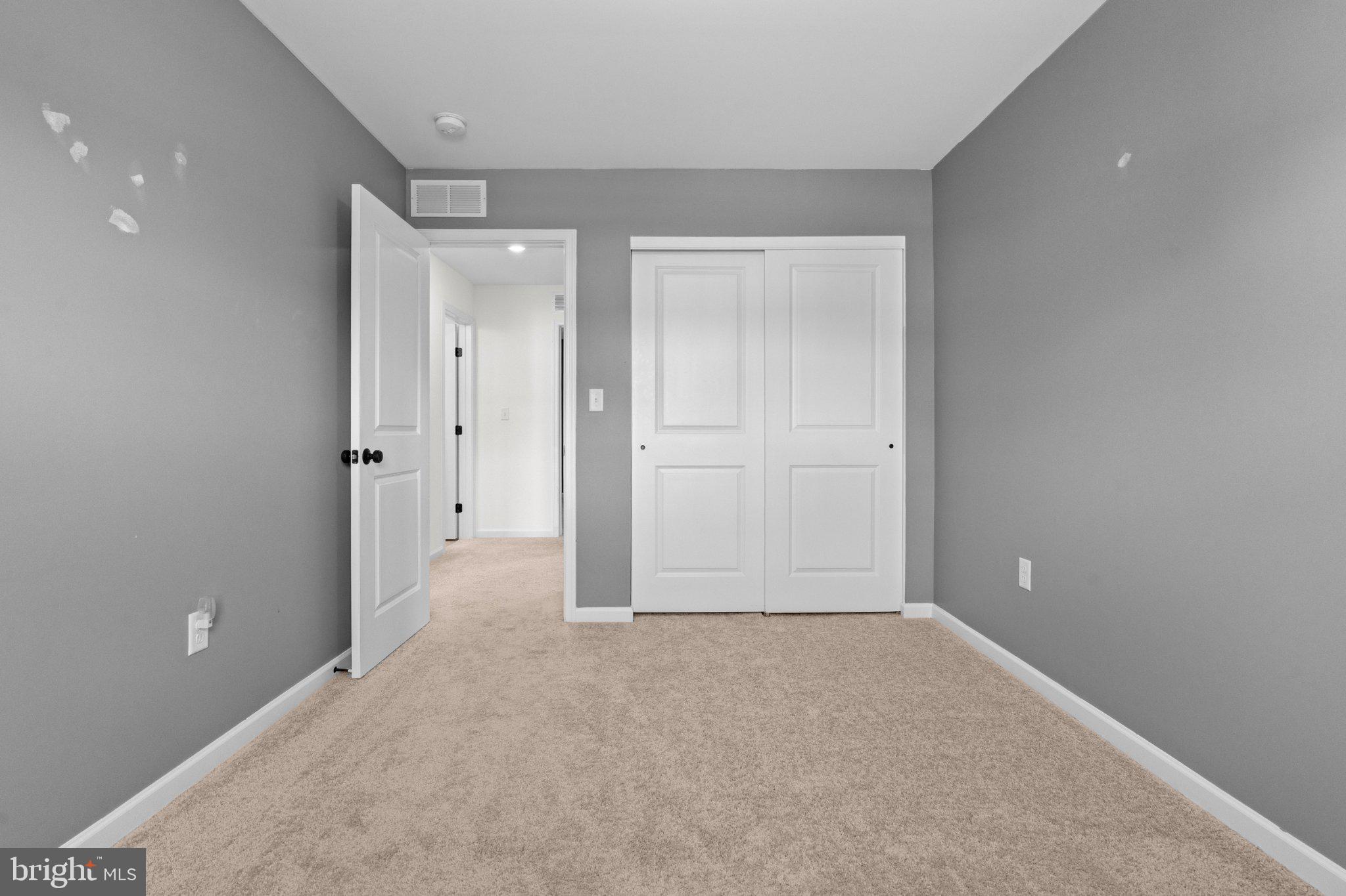 LOGAN GREENE - Residential