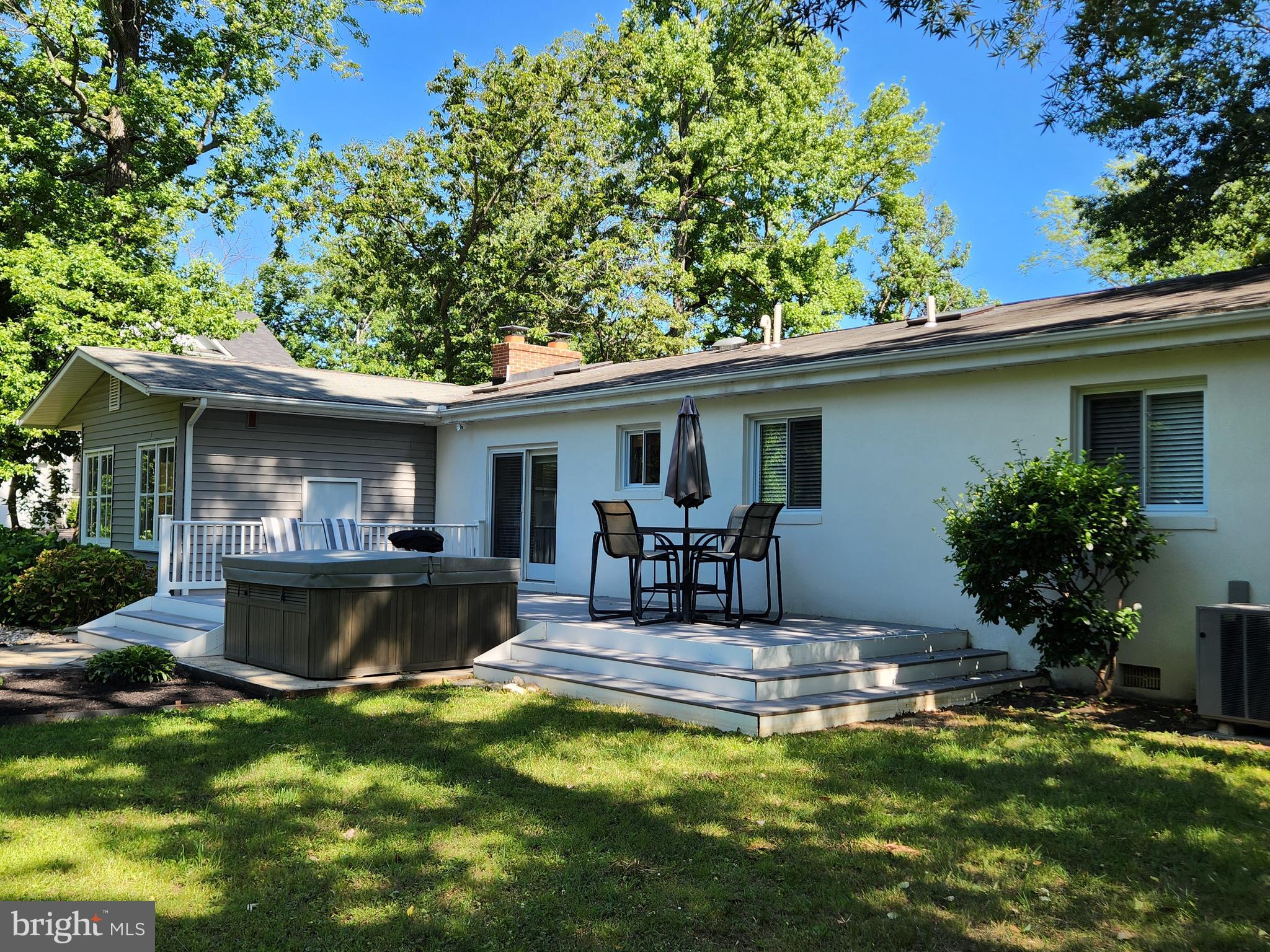 RIVER CLUB ESTATES - Residential