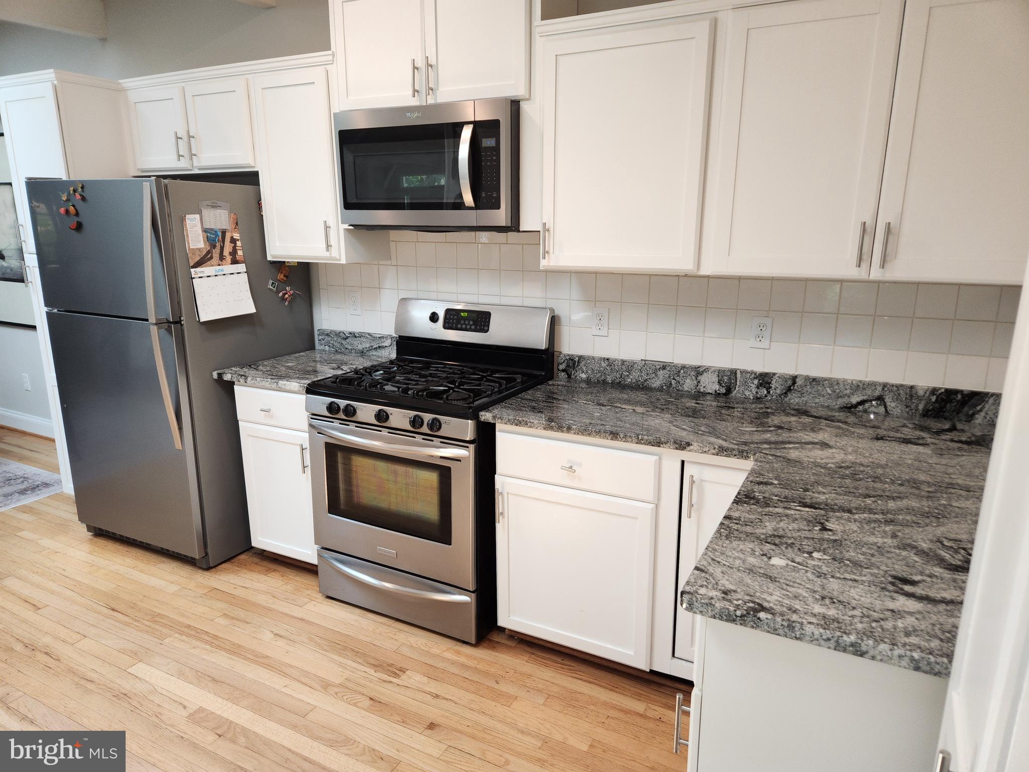 RIVER CLUB ESTATES - Residential