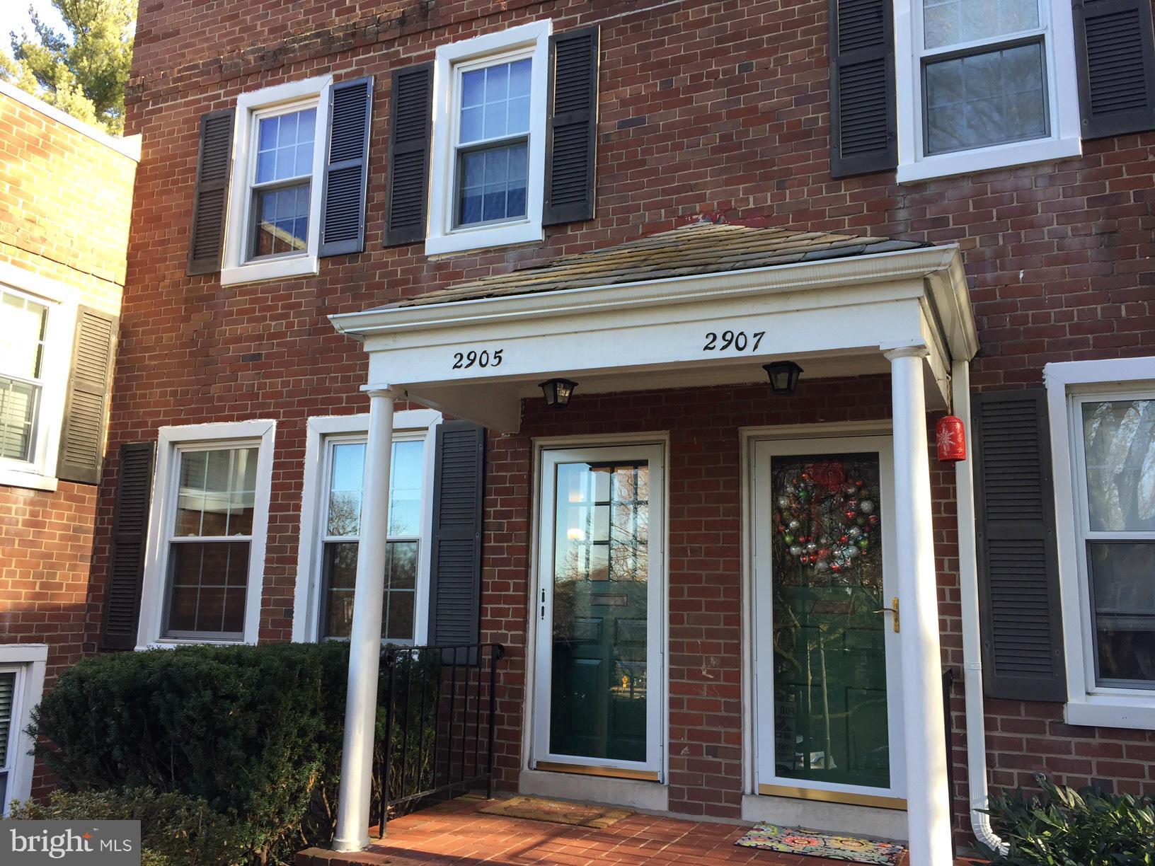 Updated Gunston Model In Sought-After Fairlington Community-Hardwood Flrs-Granite Counters-Freshly Painted-New Berber Carpet Lower Level-Huge Lower Level Fam Dm W/Den-Full Bath-Private  Fenced Reay Yard W/Patio-Community Pool-Walk To Shirlington Shops/Restaurants-- Street Park Or In Limited Common Area W/Permit- Managed by Promax Management, a professional property management company- No smoking- 1 Small Pet case by case w/$50 Month Pet Rent- Maximum 2 unrelated adults -Application fee of $65.95 and earnest money deposit check(s) made payable to Promax Management Inc- The Landlord requires credit with scores at a minimum of 675 and minimum rent-to-income ratio of at least 33%-