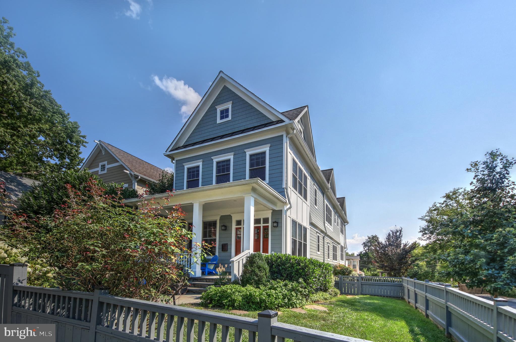 ROSEDALE PARK - Residential