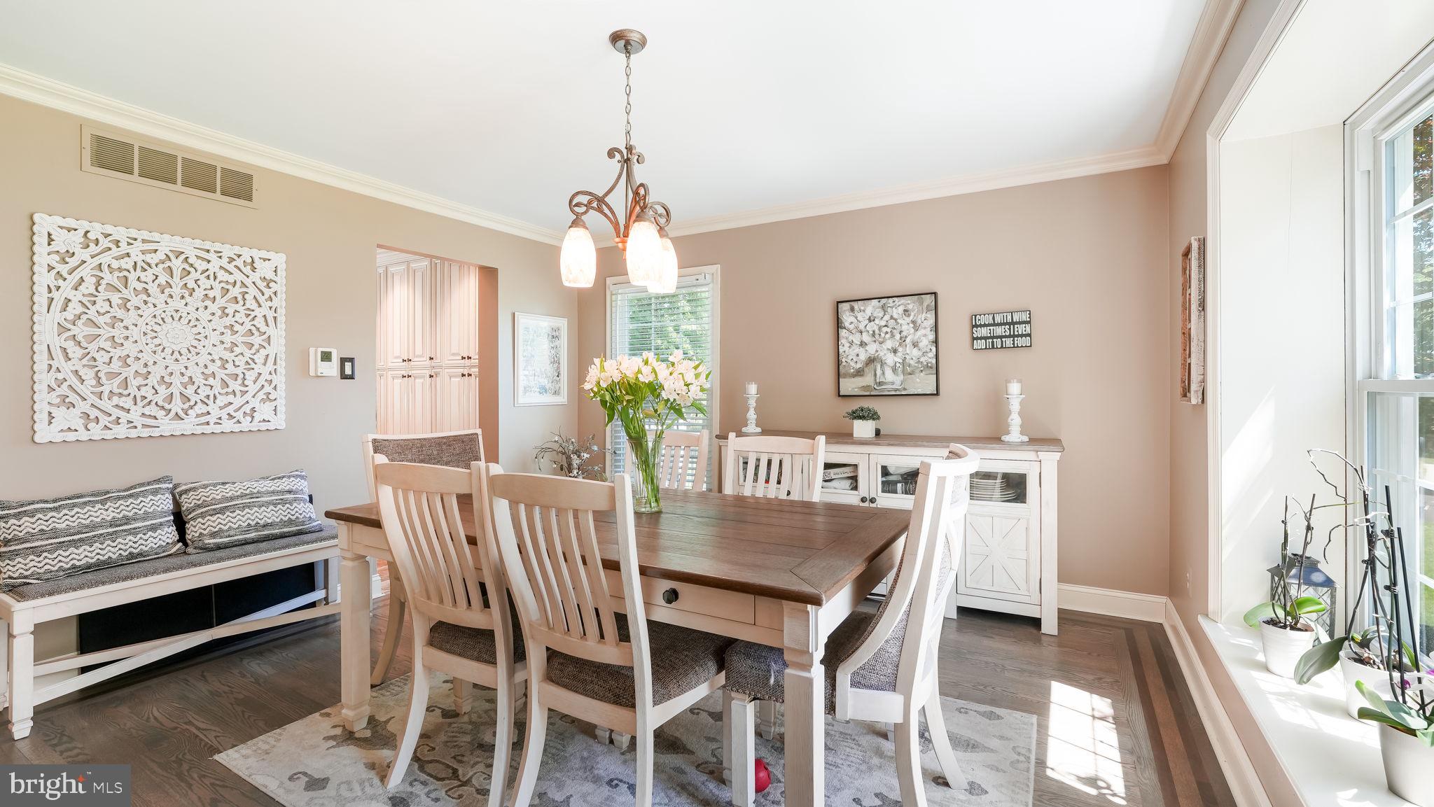 COUNTRY HUNT - Residential