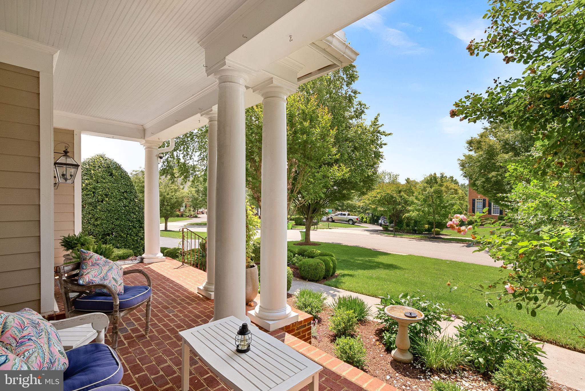 LANSDOWNE ON THE POTOMAC - Residential