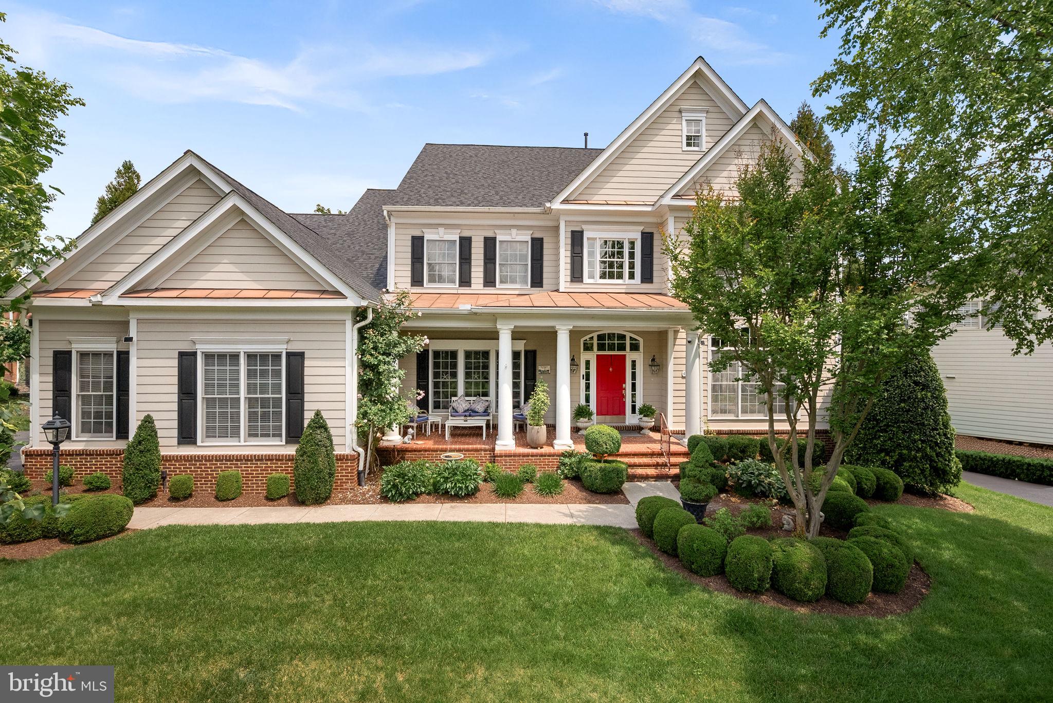 LANSDOWNE ON THE POTOMAC - Residential