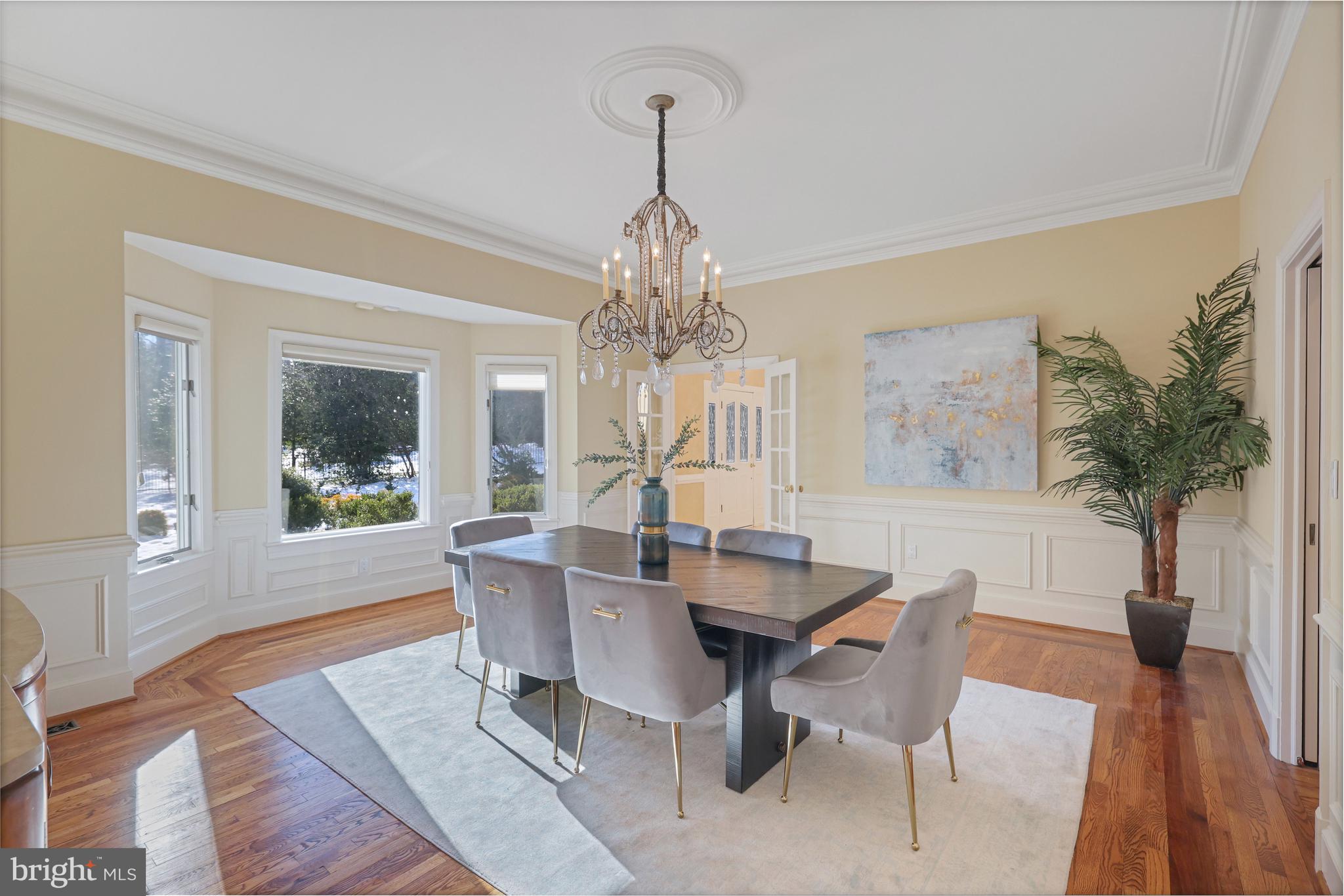LANGLEY FOREST - Residential