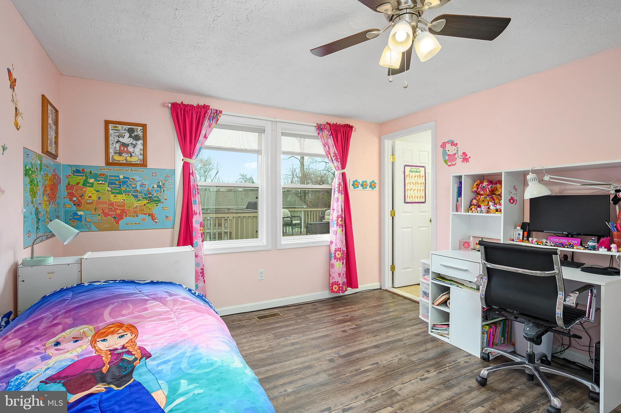 LONGVIEW ON MAGOTHY - Residential