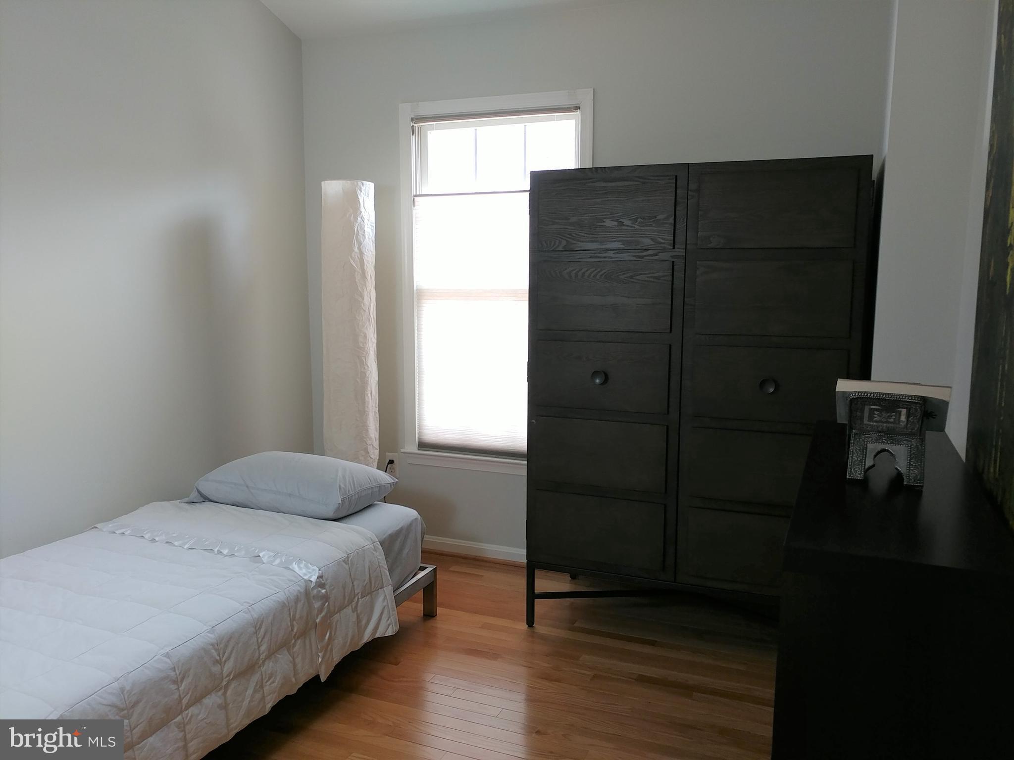 WHITLEY PARK CONDOMINIUM - Residential Lease