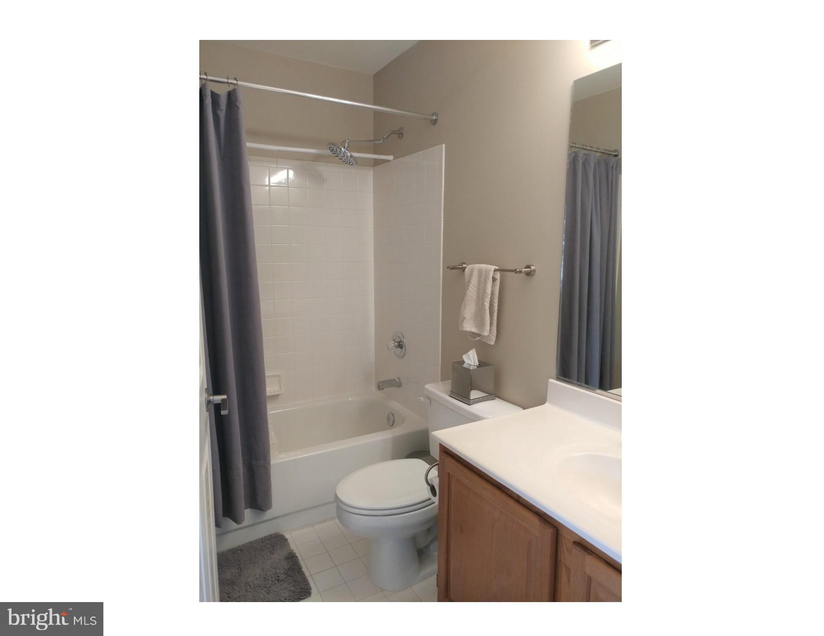 WHITLEY PARK CONDOMINIUM - Residential Lease