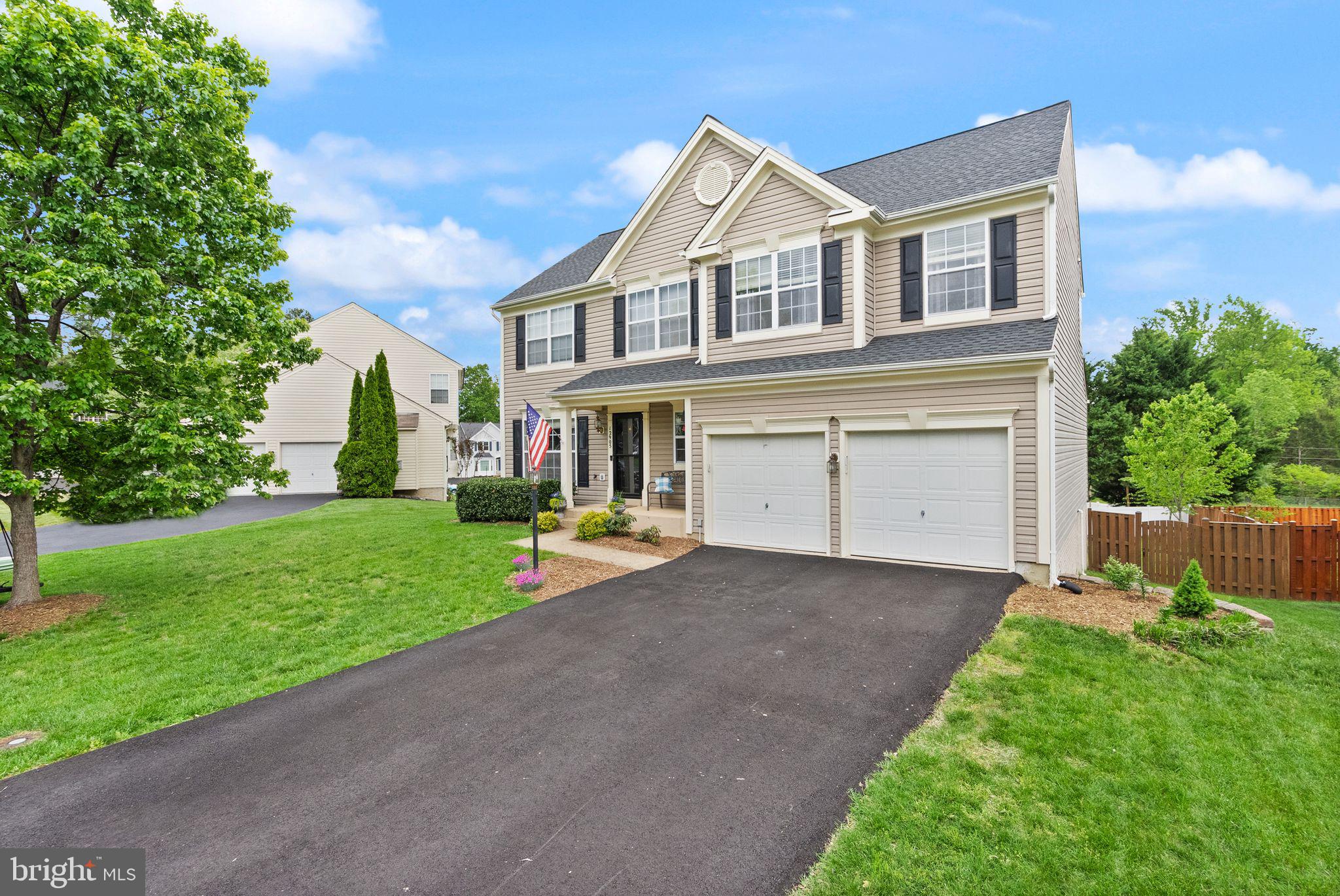 FOXBOROUGH - Residential