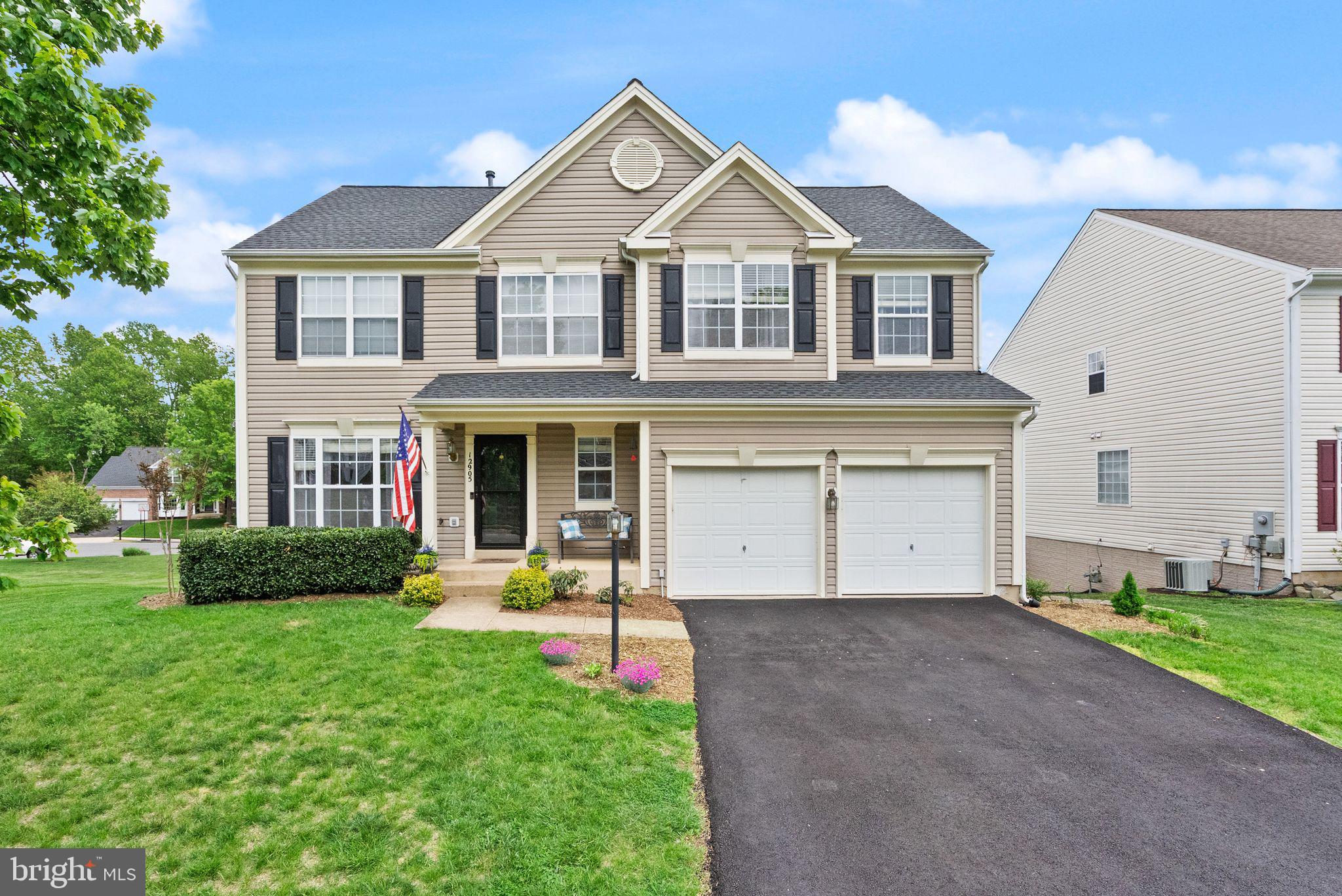 FOXBOROUGH - Residential