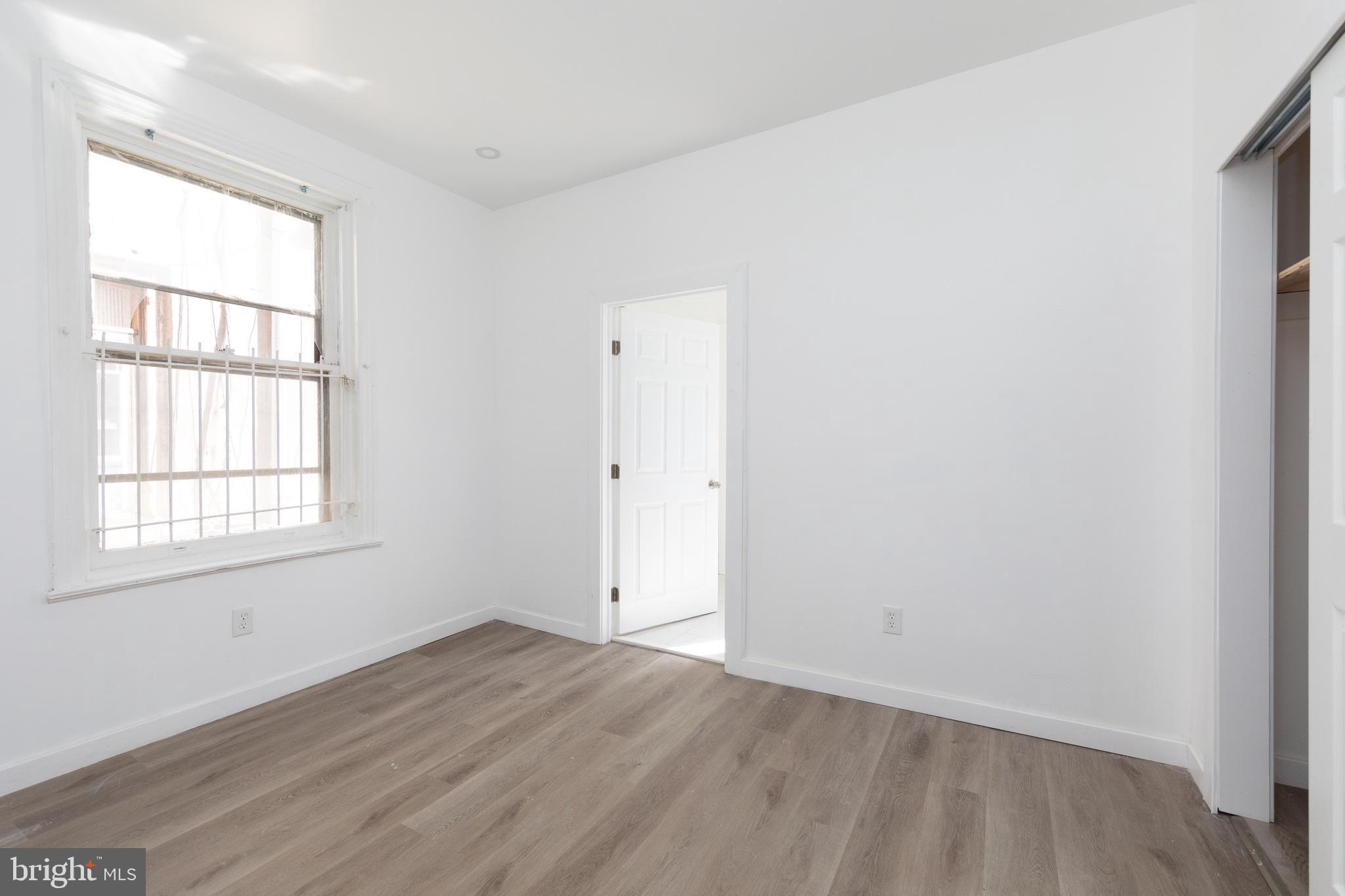 STRAWBERRY MANSION - Residential Income