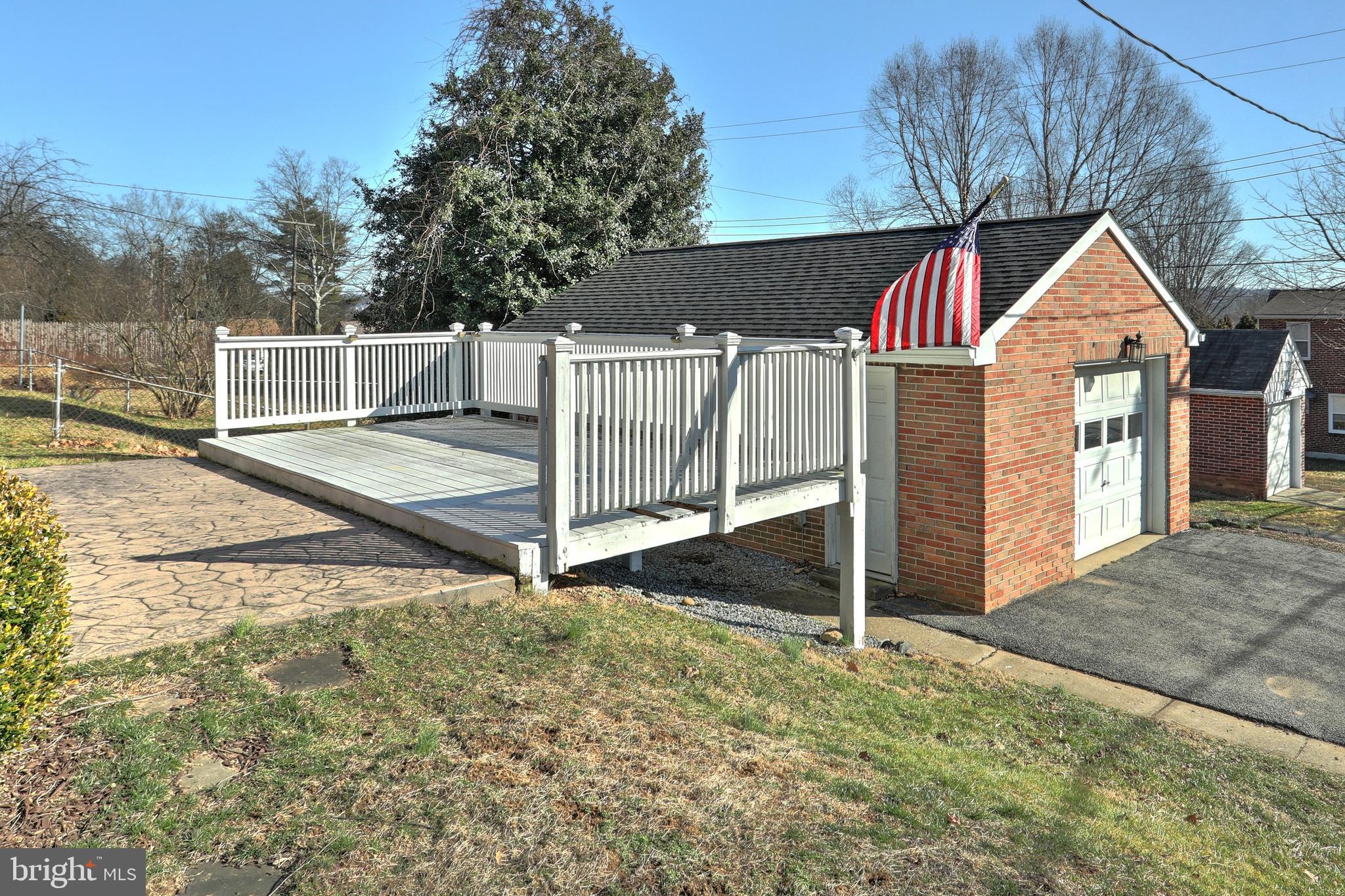 HIESTAND HEIGHTS - Residential