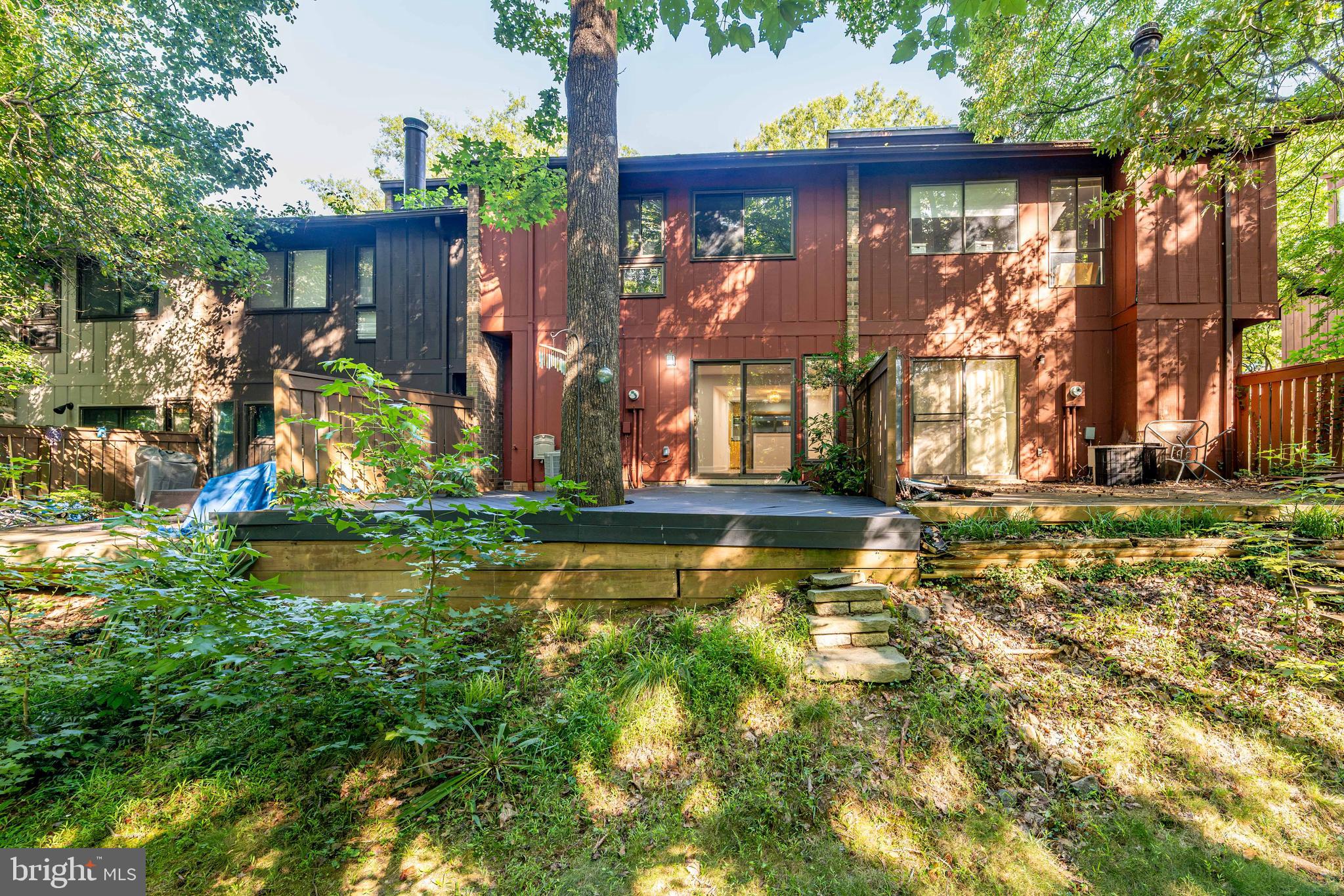 RESTON - Residential