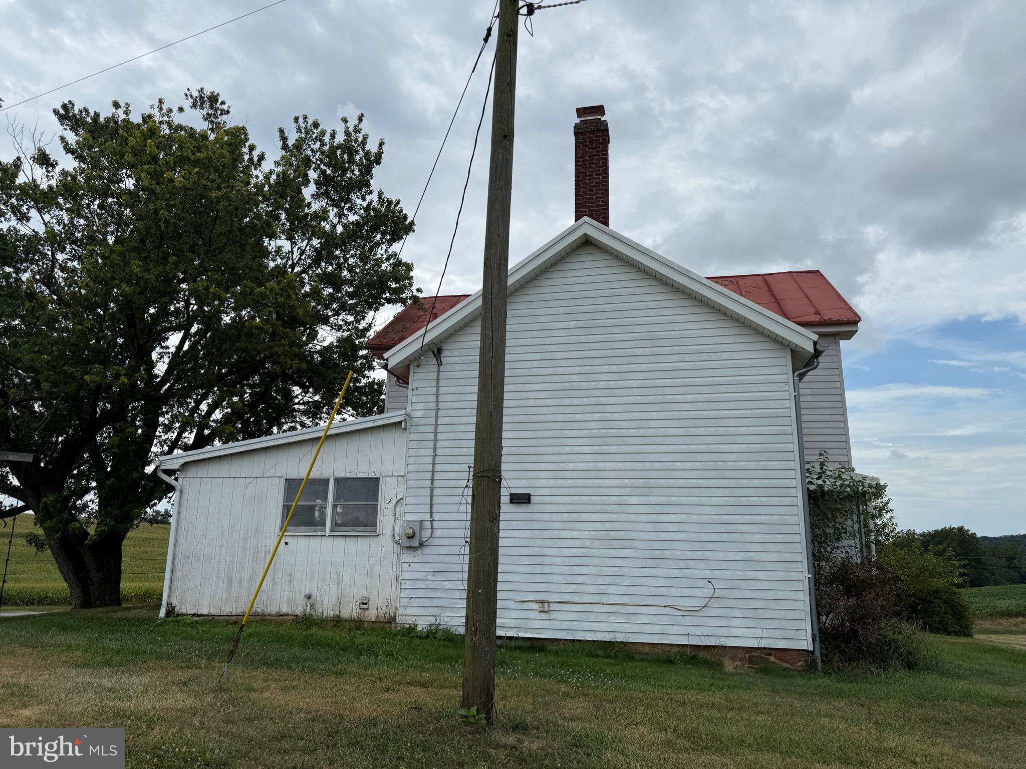 UNIONTOWN - Farm