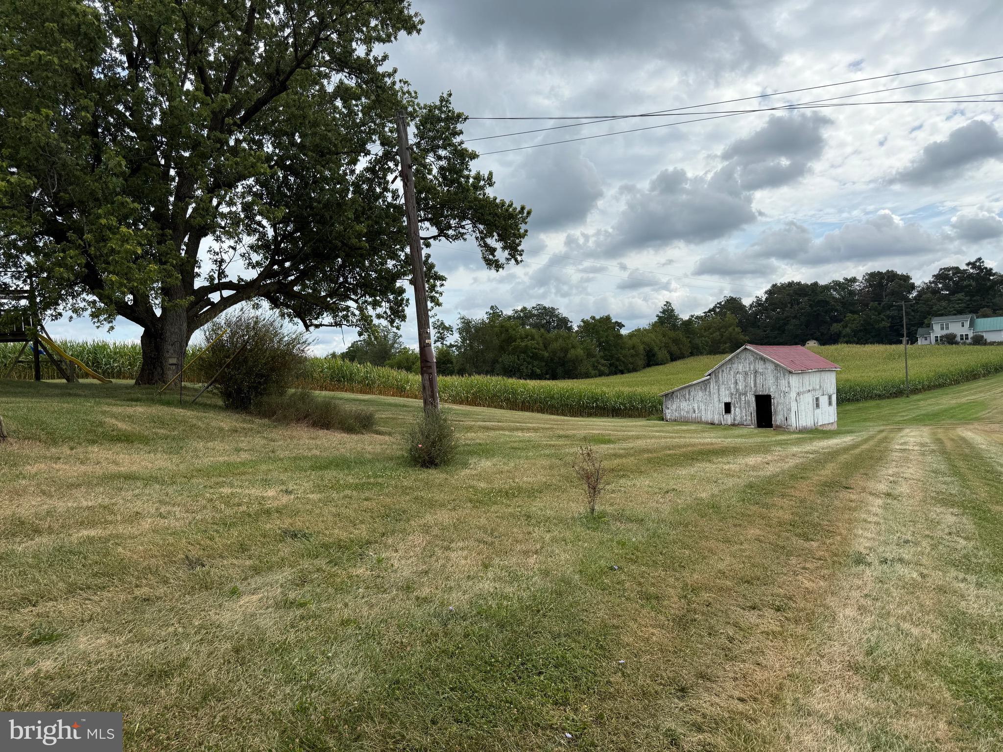 UNIONTOWN - Farm