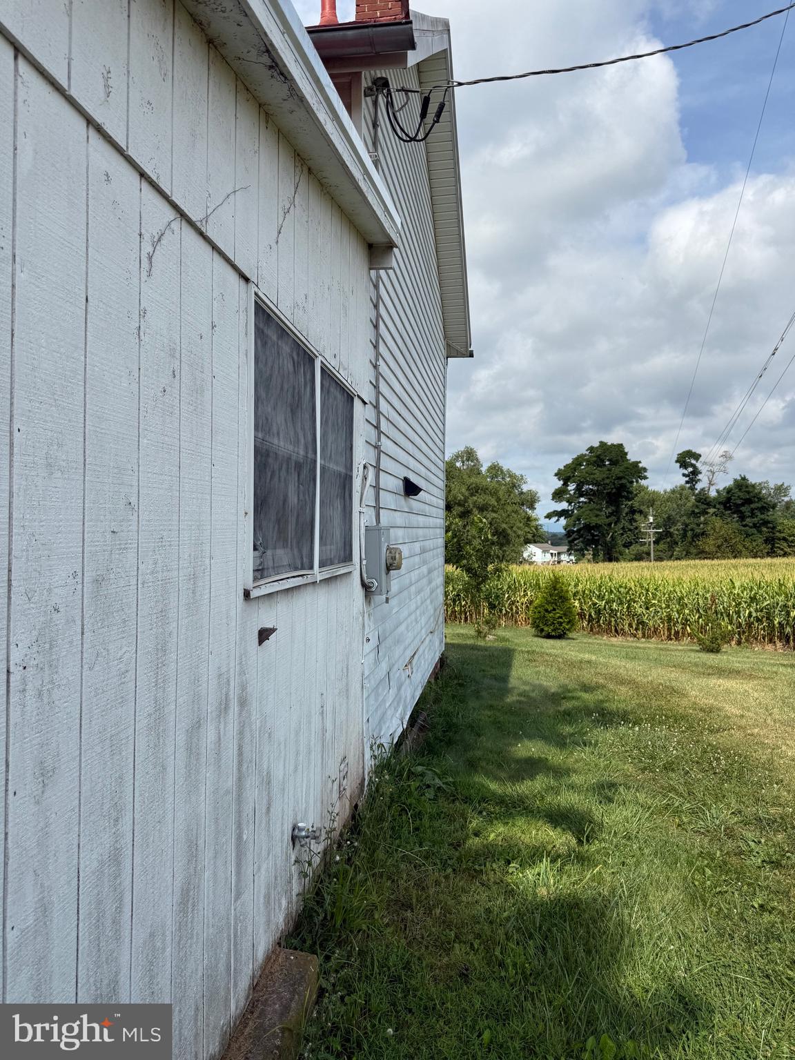 UNIONTOWN - Farm