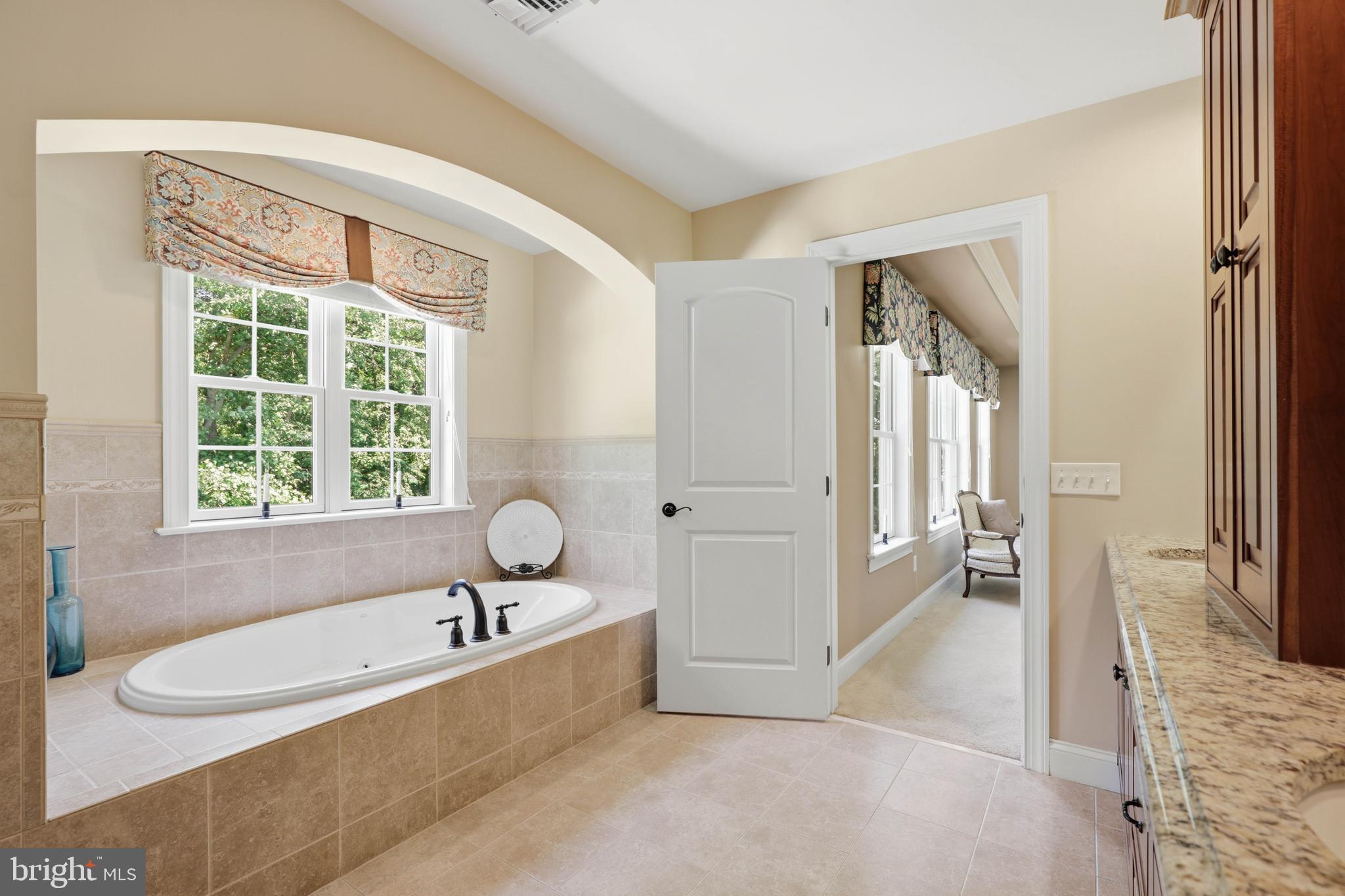 FOX HILL ESTATES - Residential