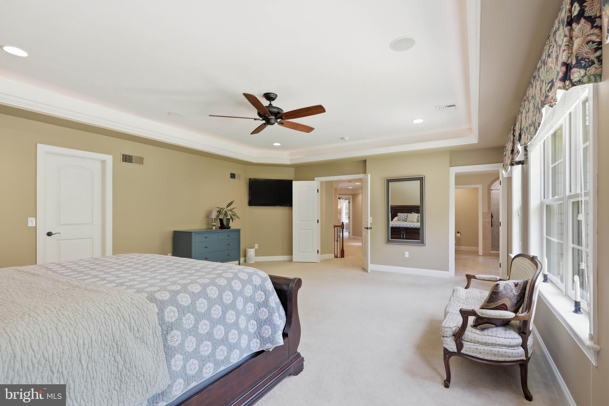 FOX HILL ESTATES - Residential