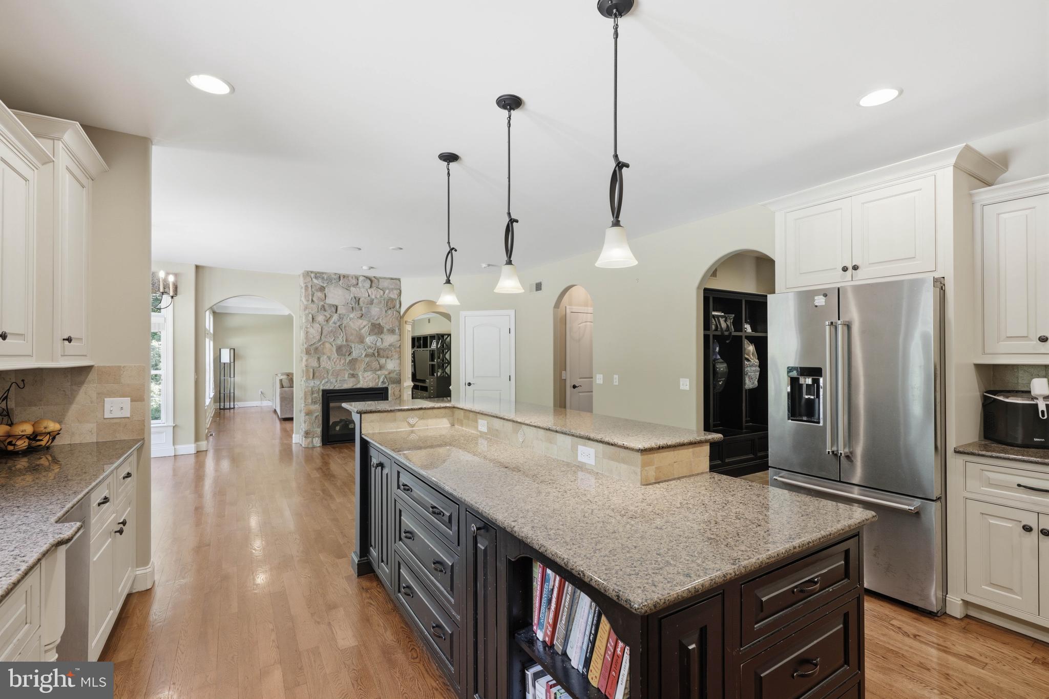 FOX HILL ESTATES - Residential