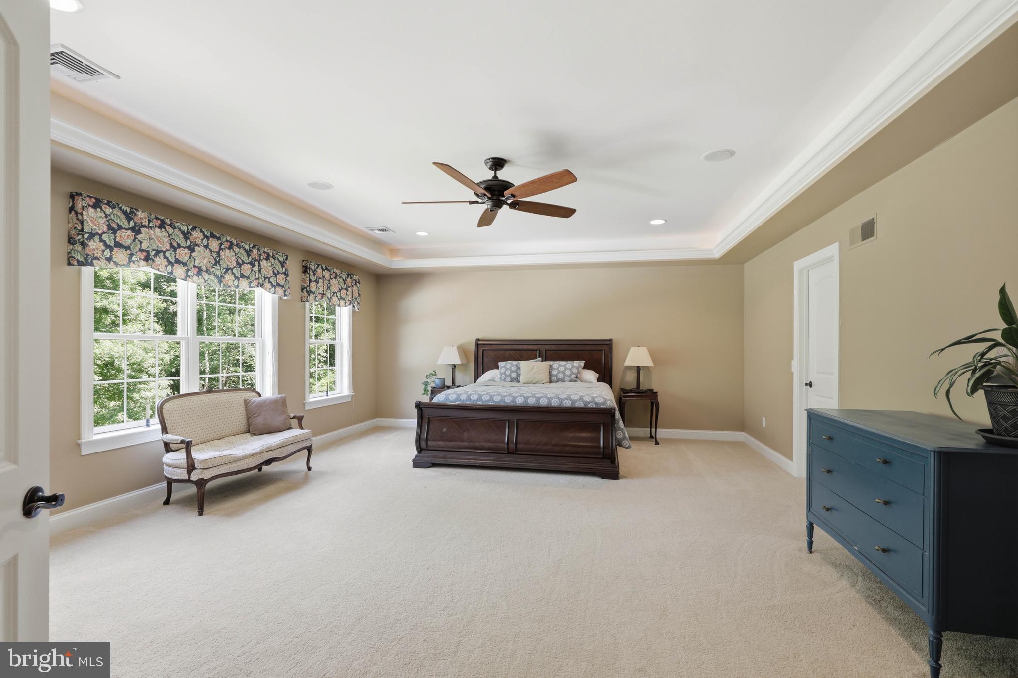 FOX HILL ESTATES - Residential