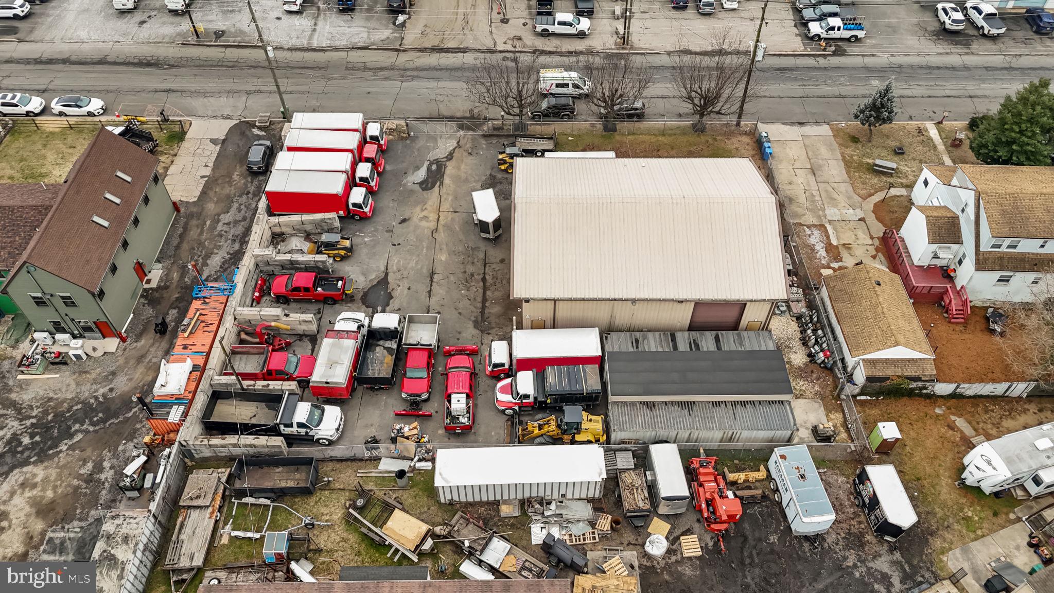 EDGELY - Commercial Sale