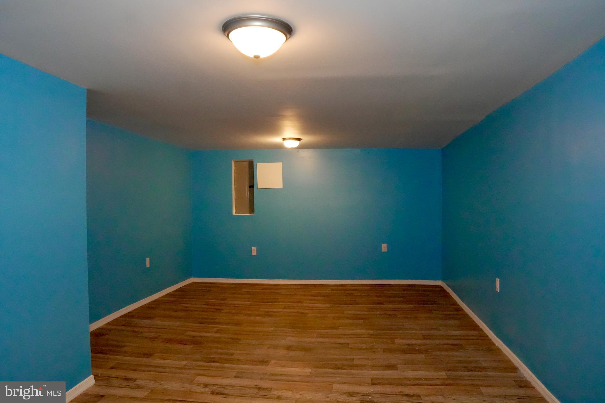 WEST PHILADELPHIA - Residential