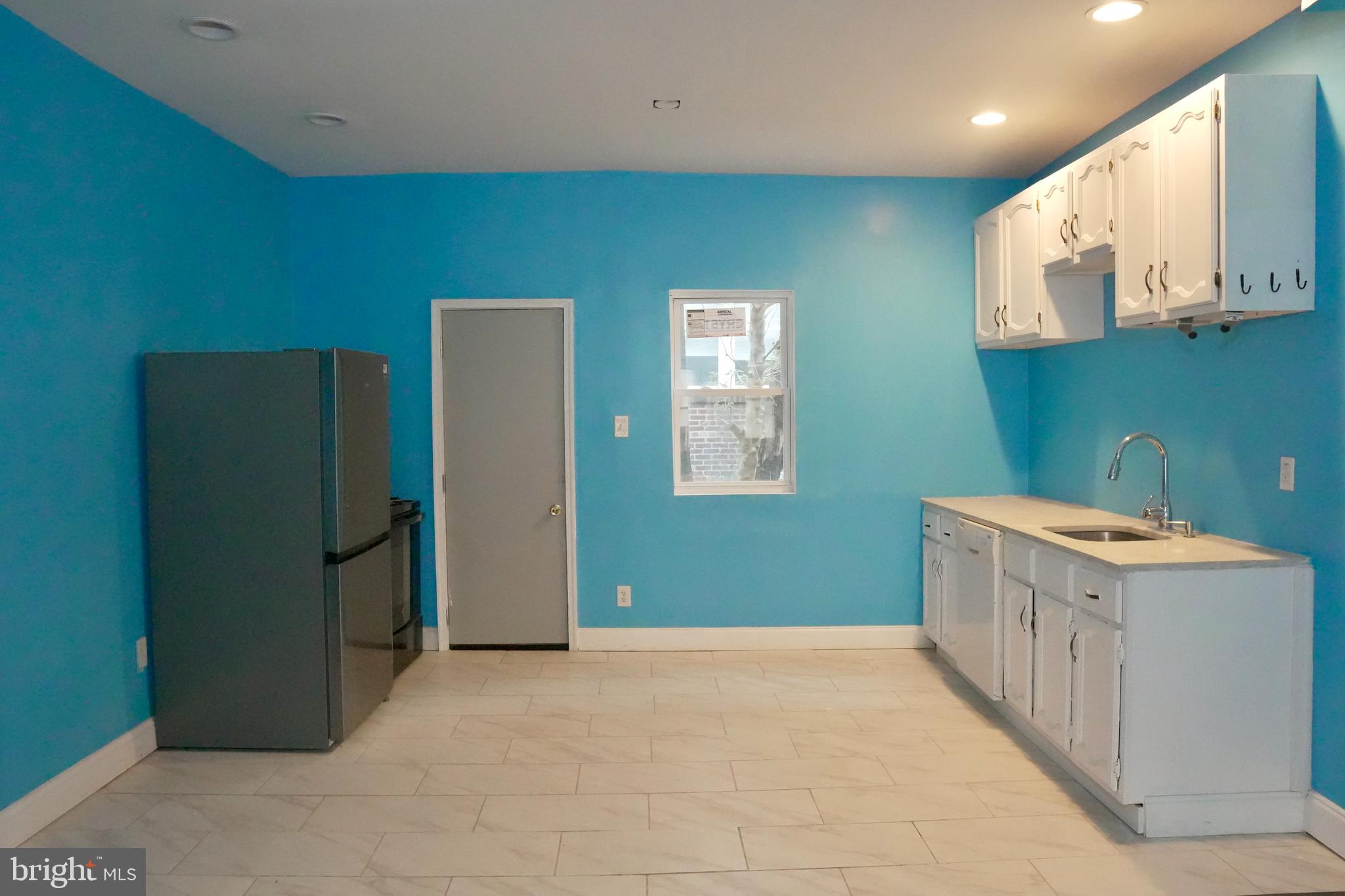WEST PHILADELPHIA - Residential