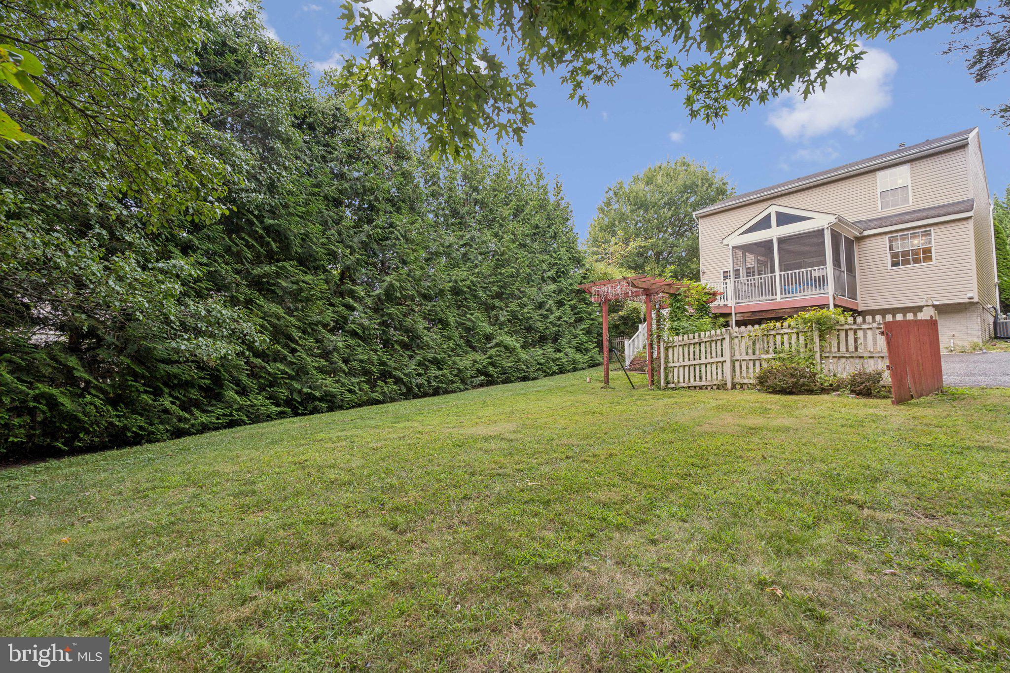 CARNEY GROVE - Residential