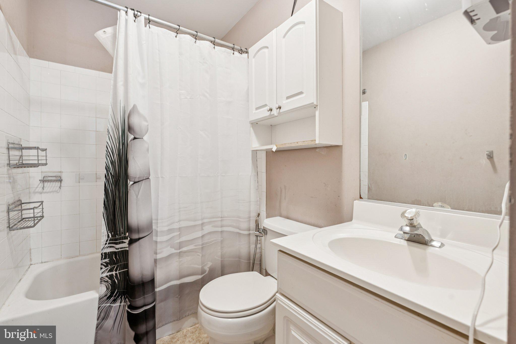 CARNEY GROVE - Residential
