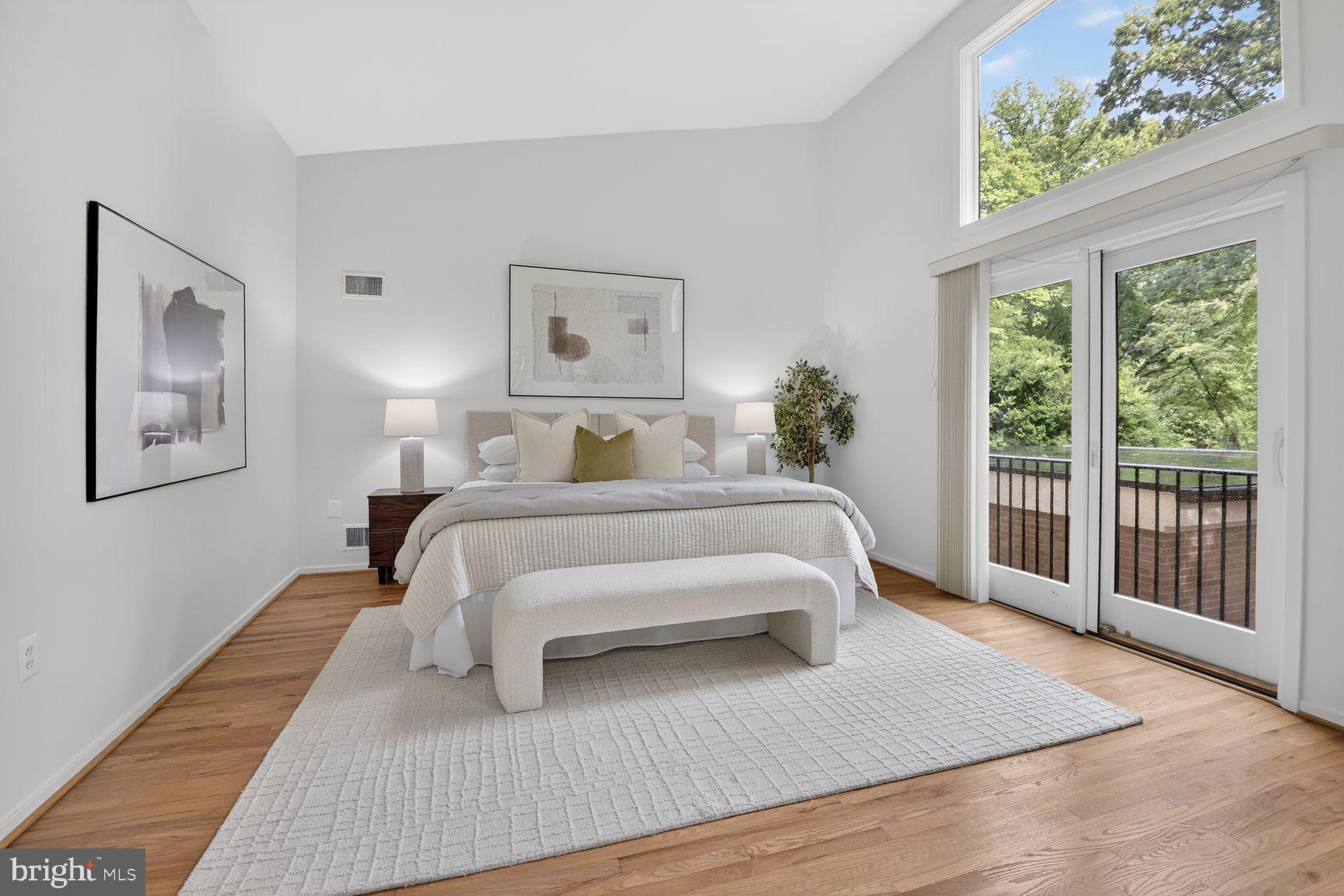 CARDEROCK SPRINGS - Residential