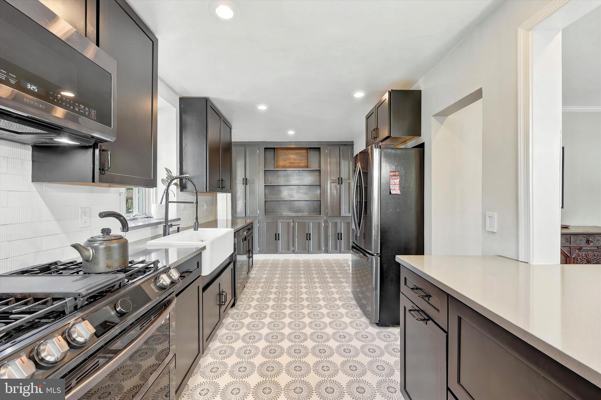 MELROSE PARK - Residential