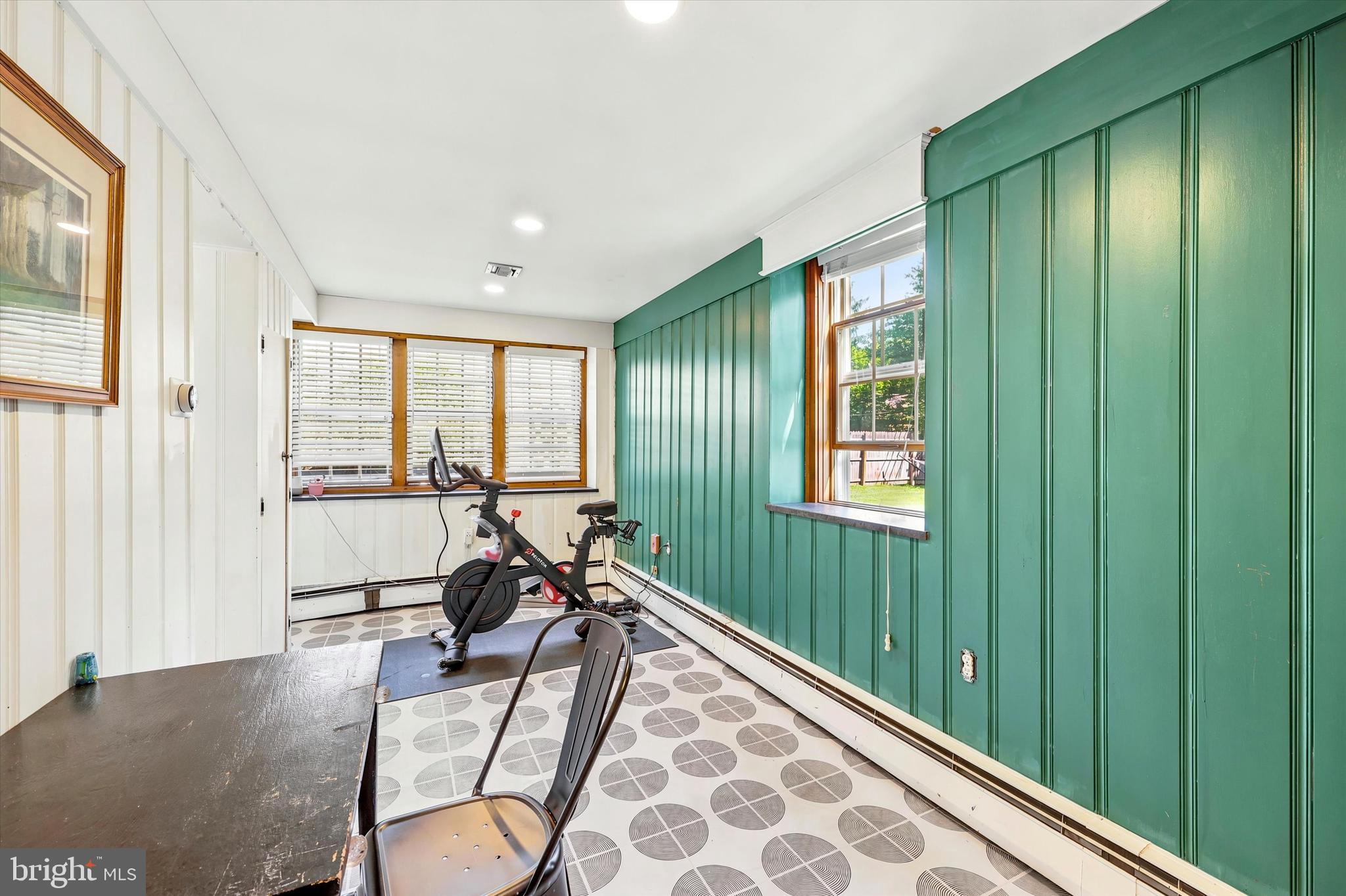 MELROSE PARK - Residential