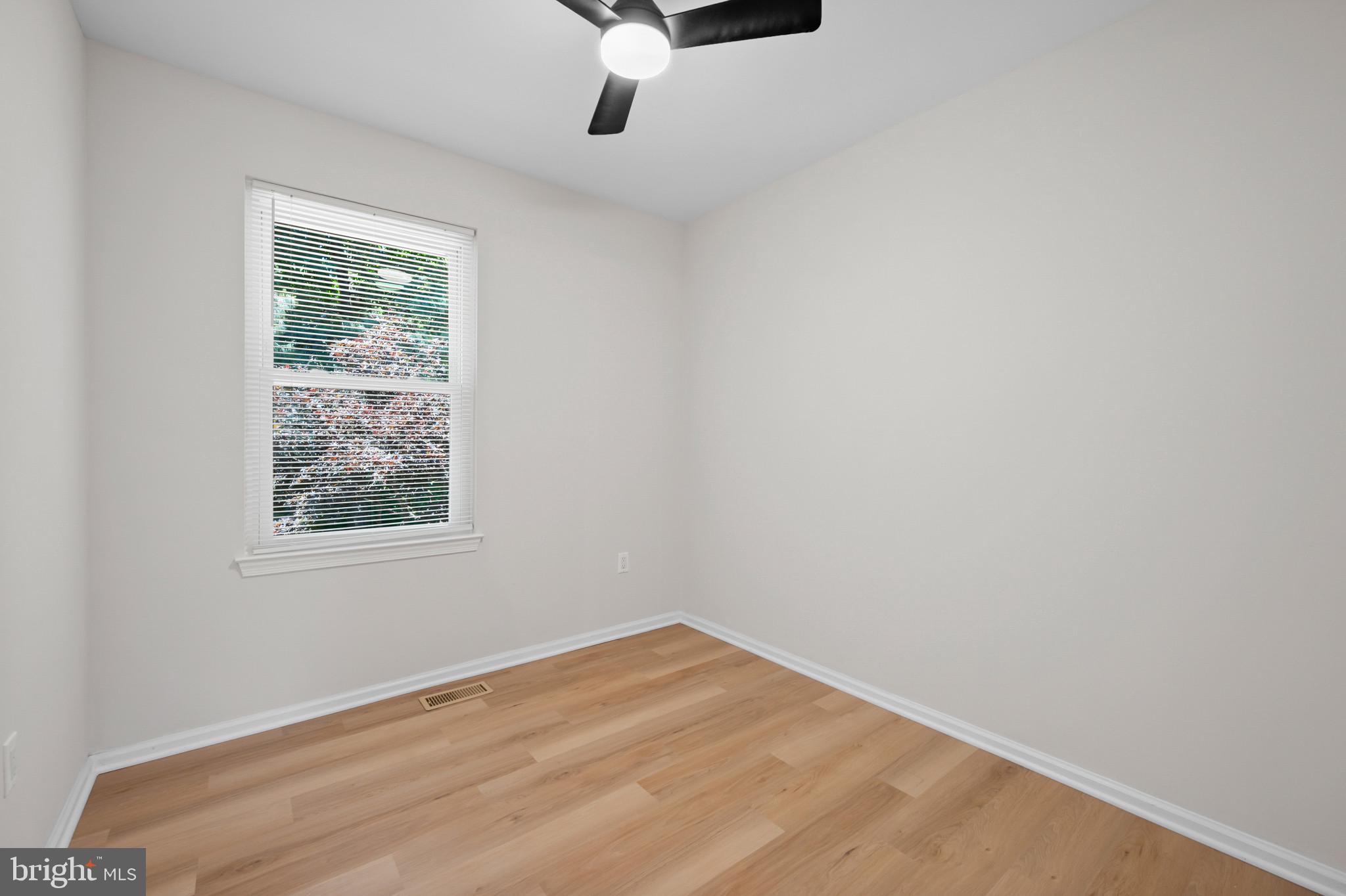 MARBLE HILL - Residential