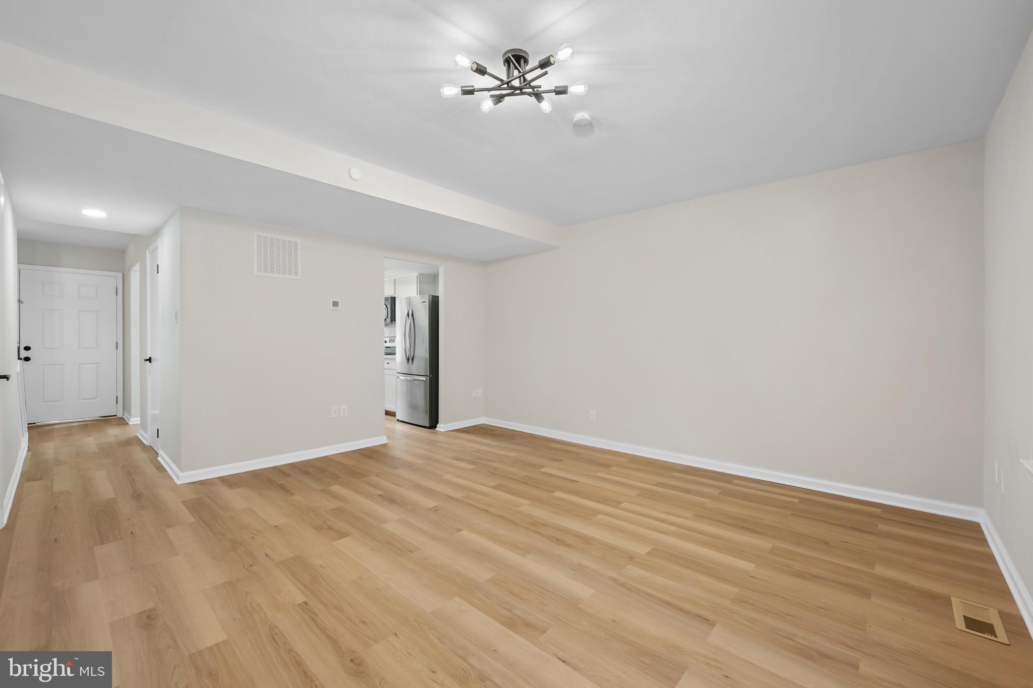 MARBLE HILL - Residential