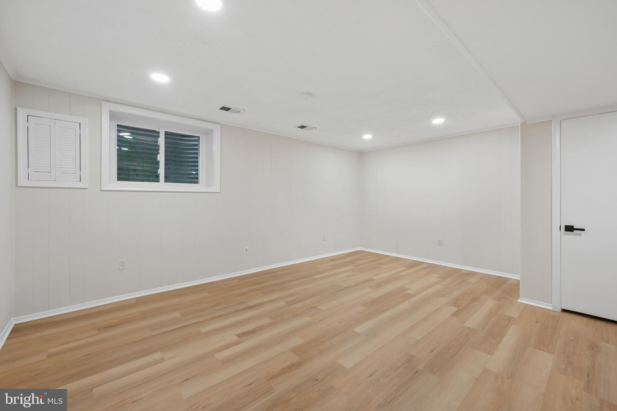 MARBLE HILL - Residential