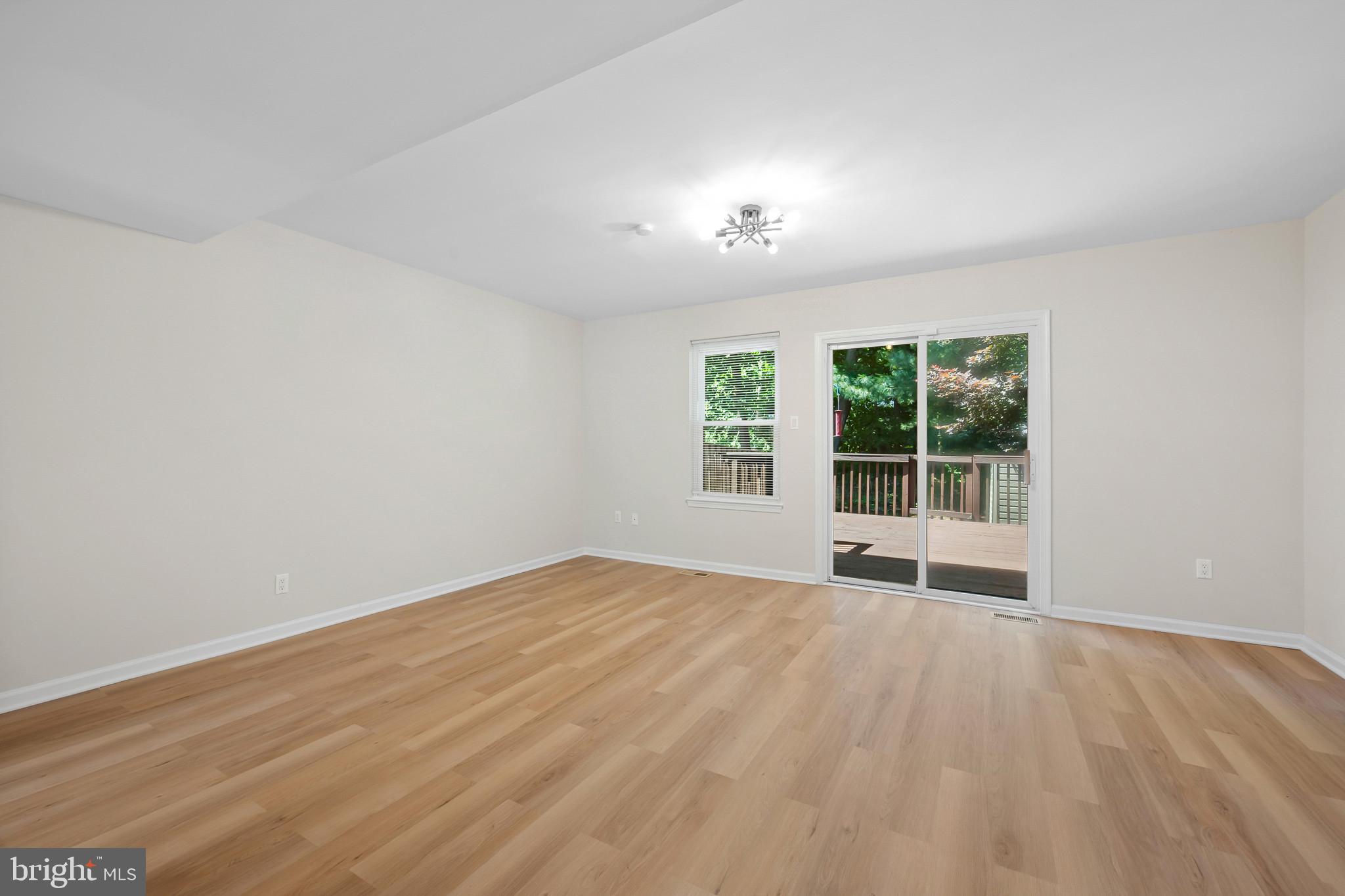 MARBLE HILL - Residential