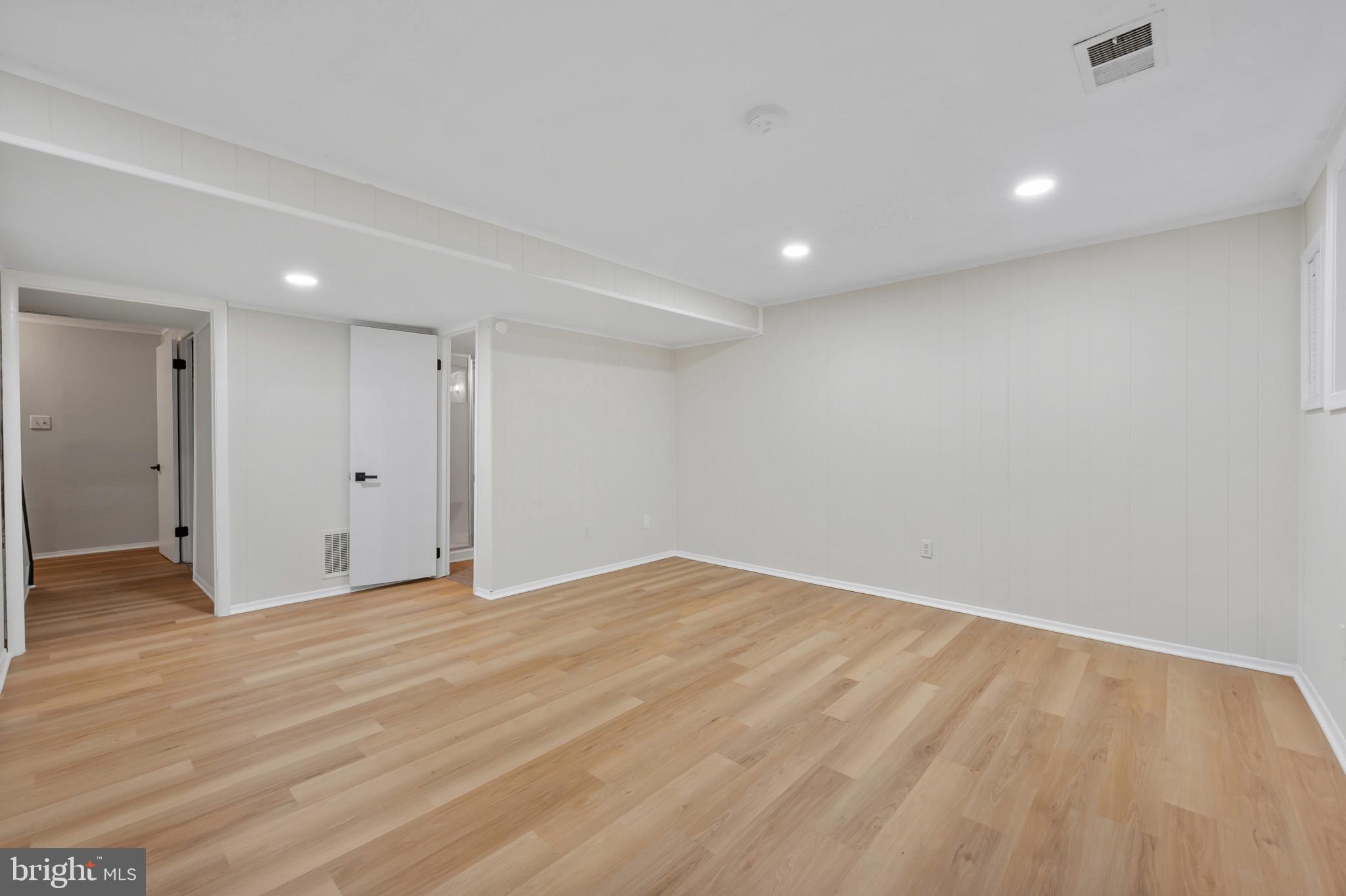 MARBLE HILL - Residential