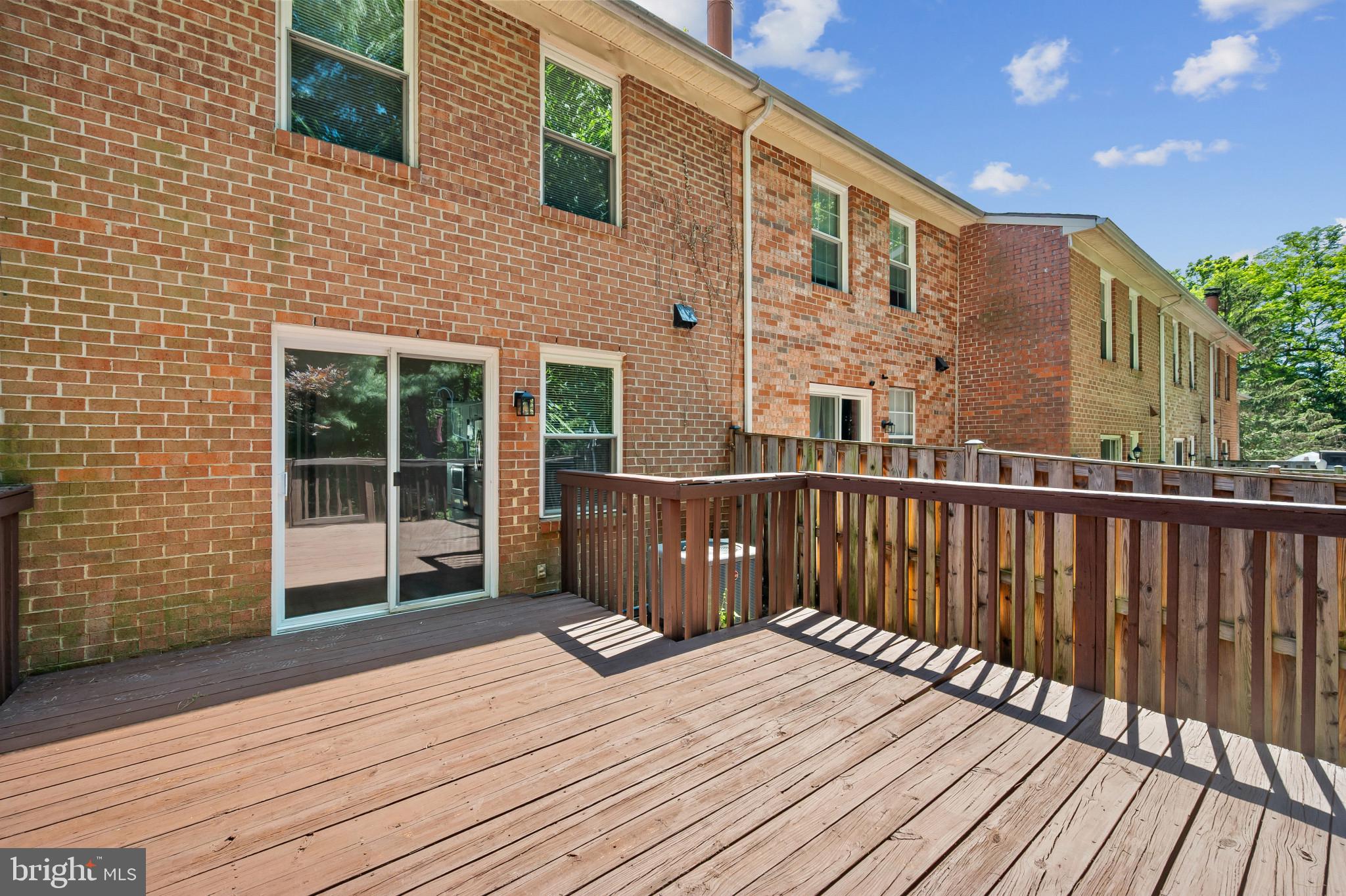 MARBLE HILL - Residential